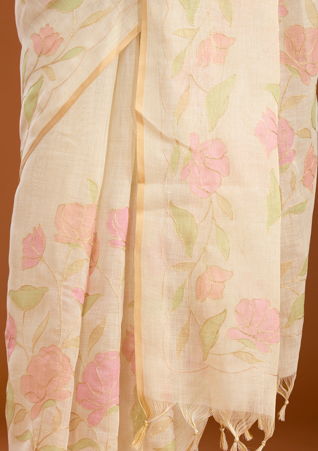 Beige Chanderi Floral Gold Zariwork Saree With Matching Blouse Piece
