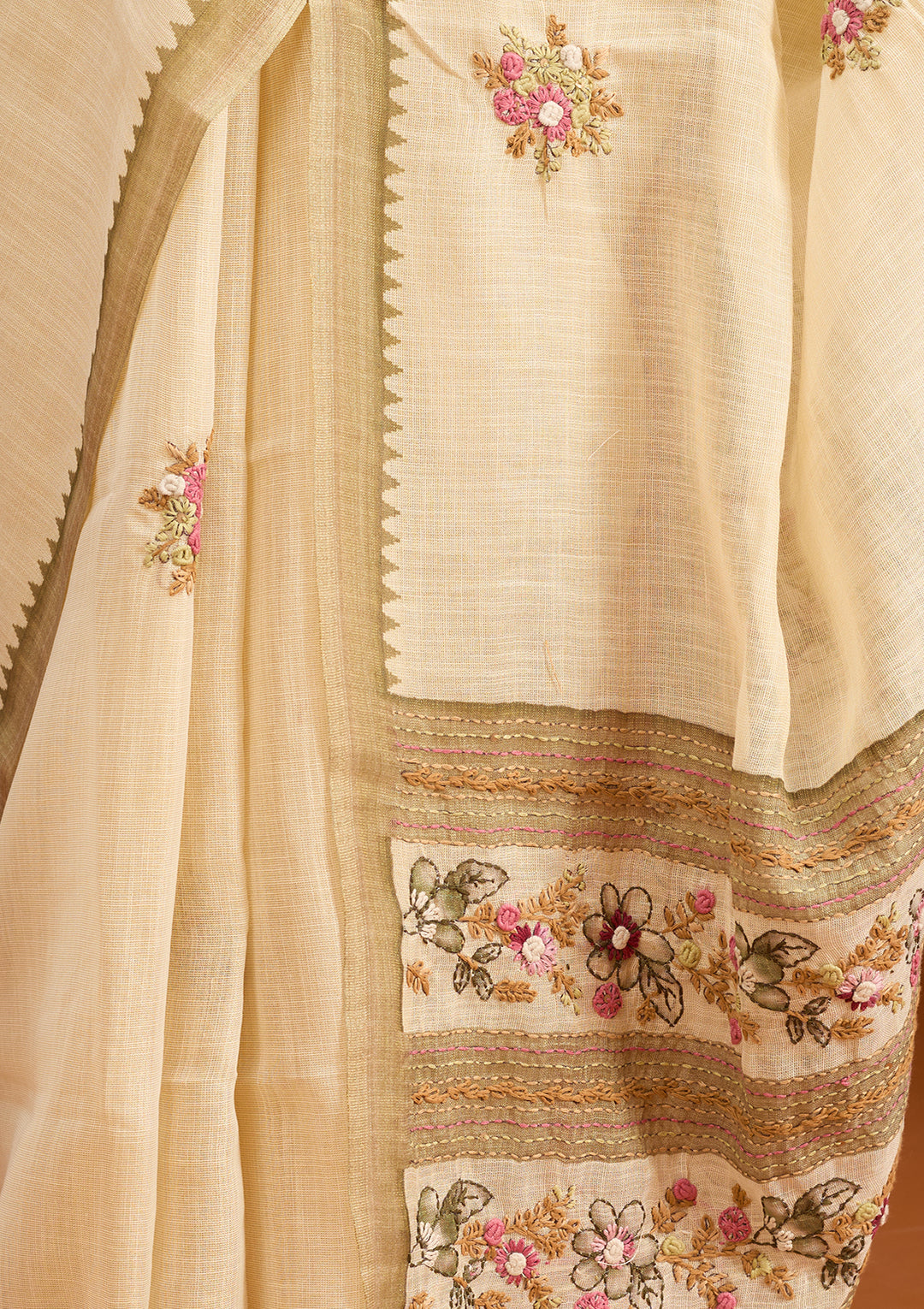 Beige Chanderi Threadwork Saree With Matching Blouse Piece