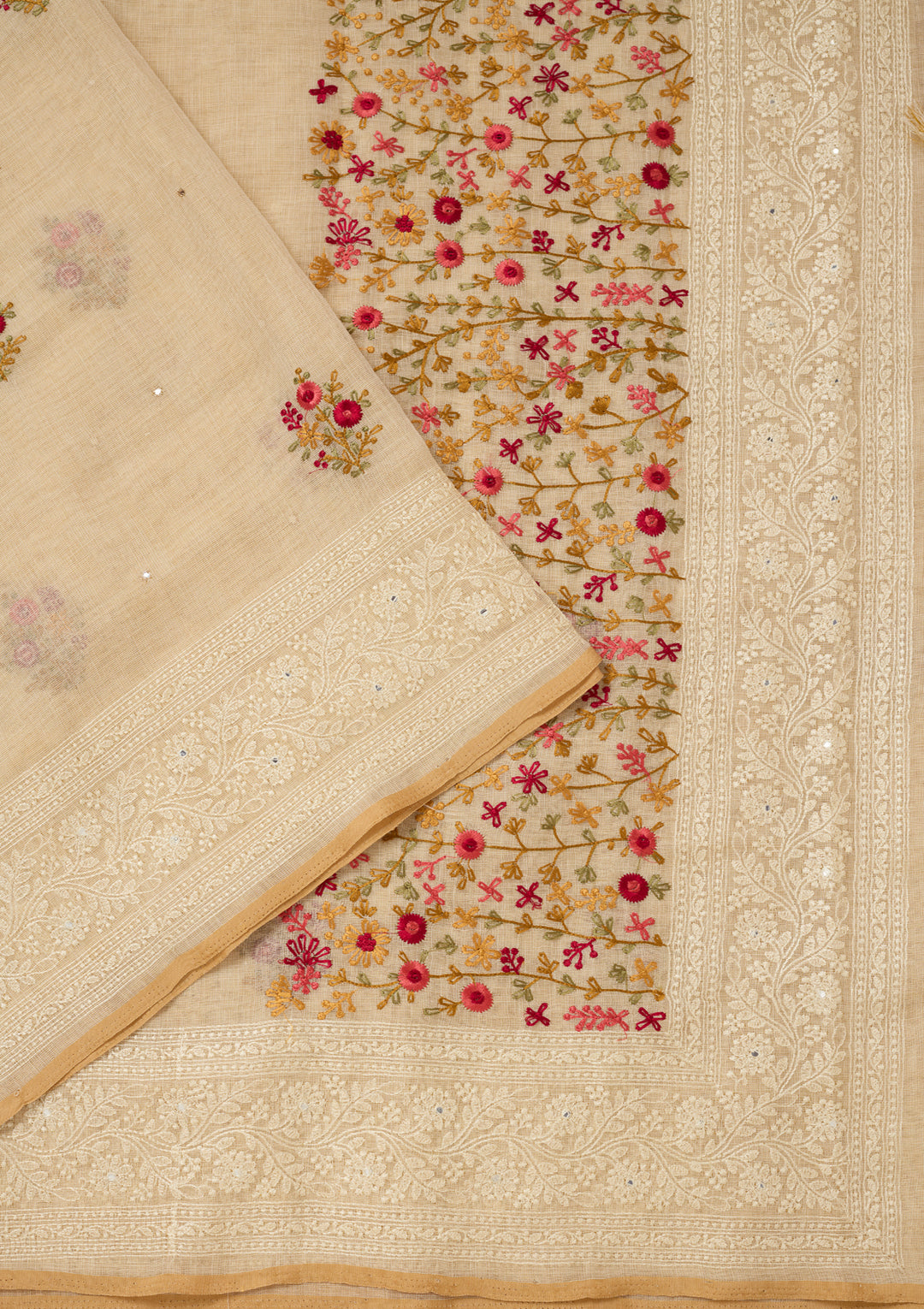 Beige Chanderi Threadwork Saree With Matching Blouse Piece