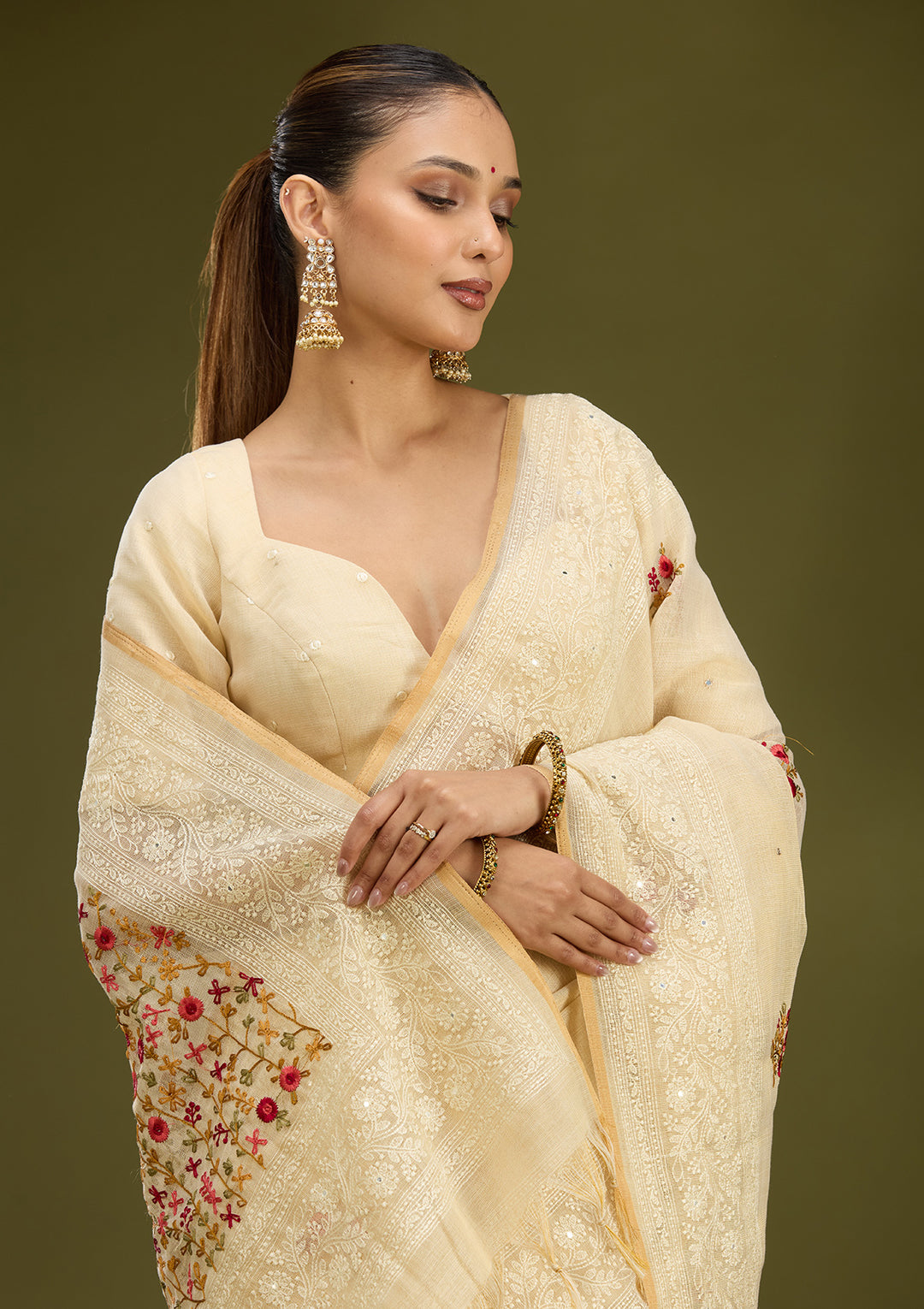 Beige Chanderi Threadwork Saree With Matching Blouse Piece