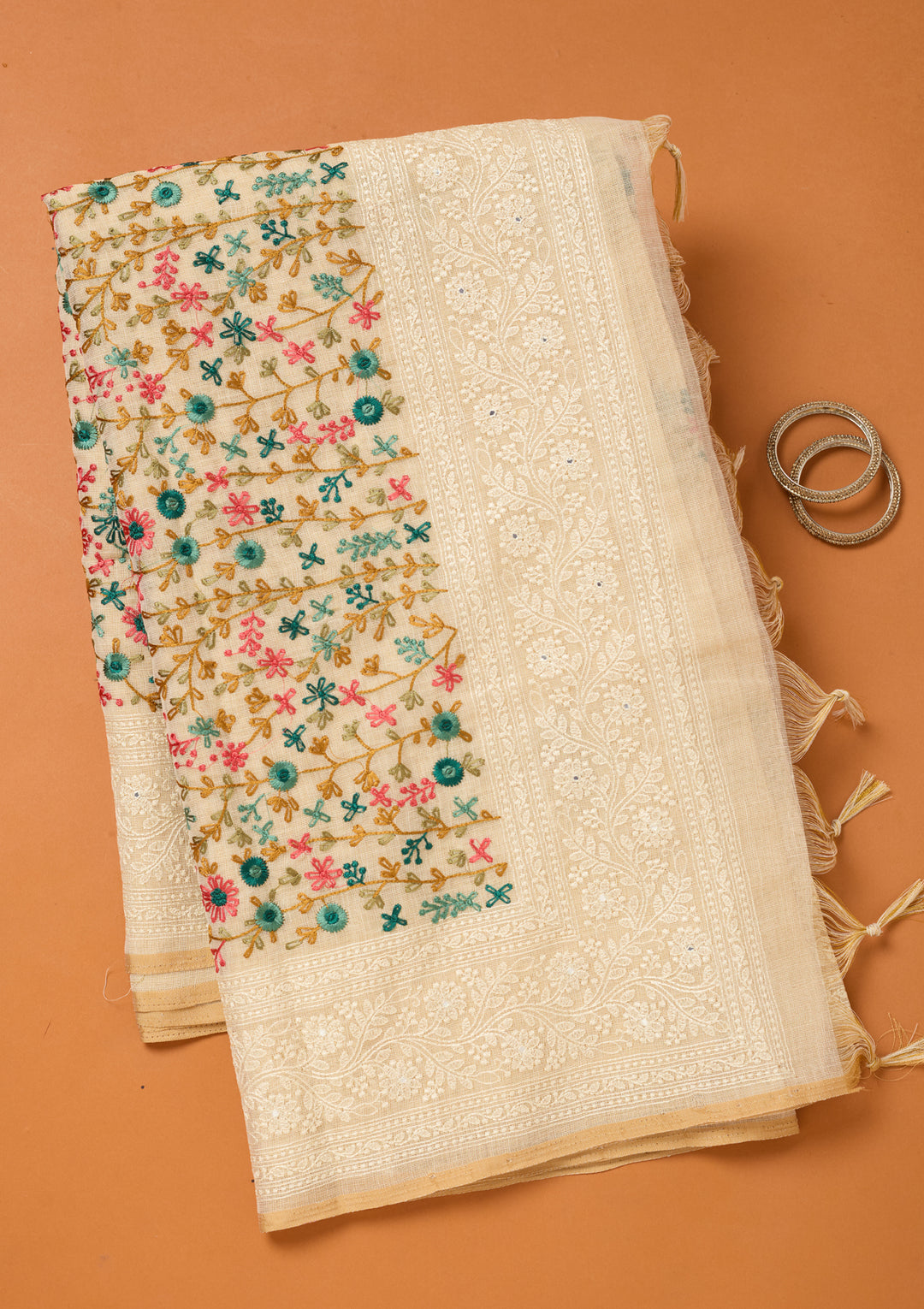 Beige Chanderi Threadwork Saree With Matching Blouse Piece