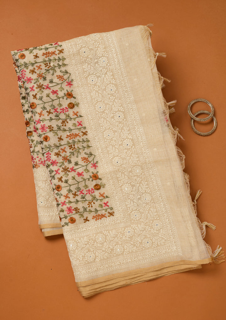 Beige Chanderi Threadwork Saree With Matching Blouse Piece