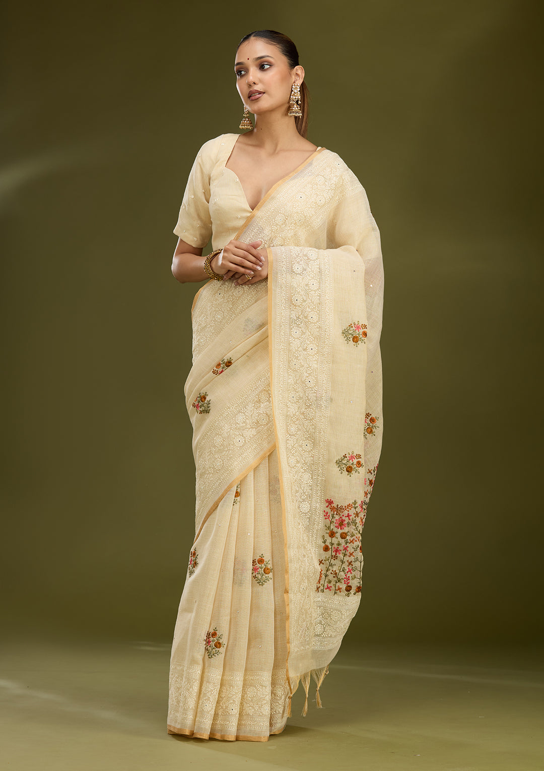 Beige Chanderi Threadwork Saree With Matching Blouse Piece