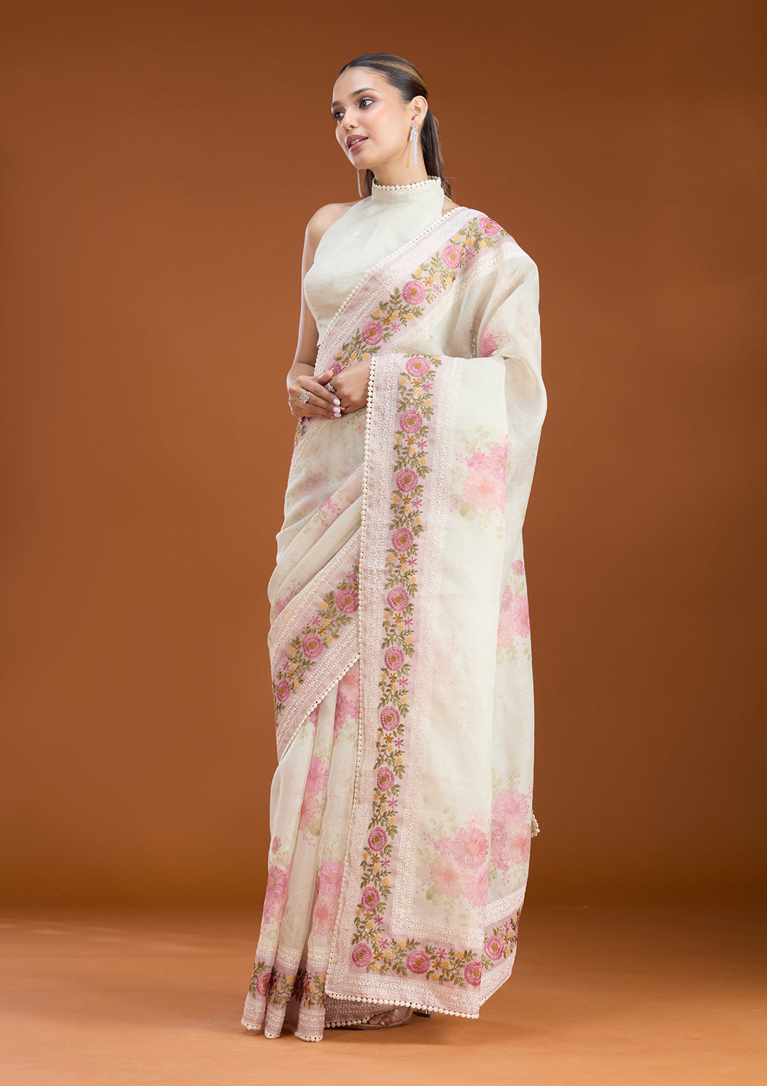 Baby Pink Chanderi Threadwork Saree With Matching Blouse Piece