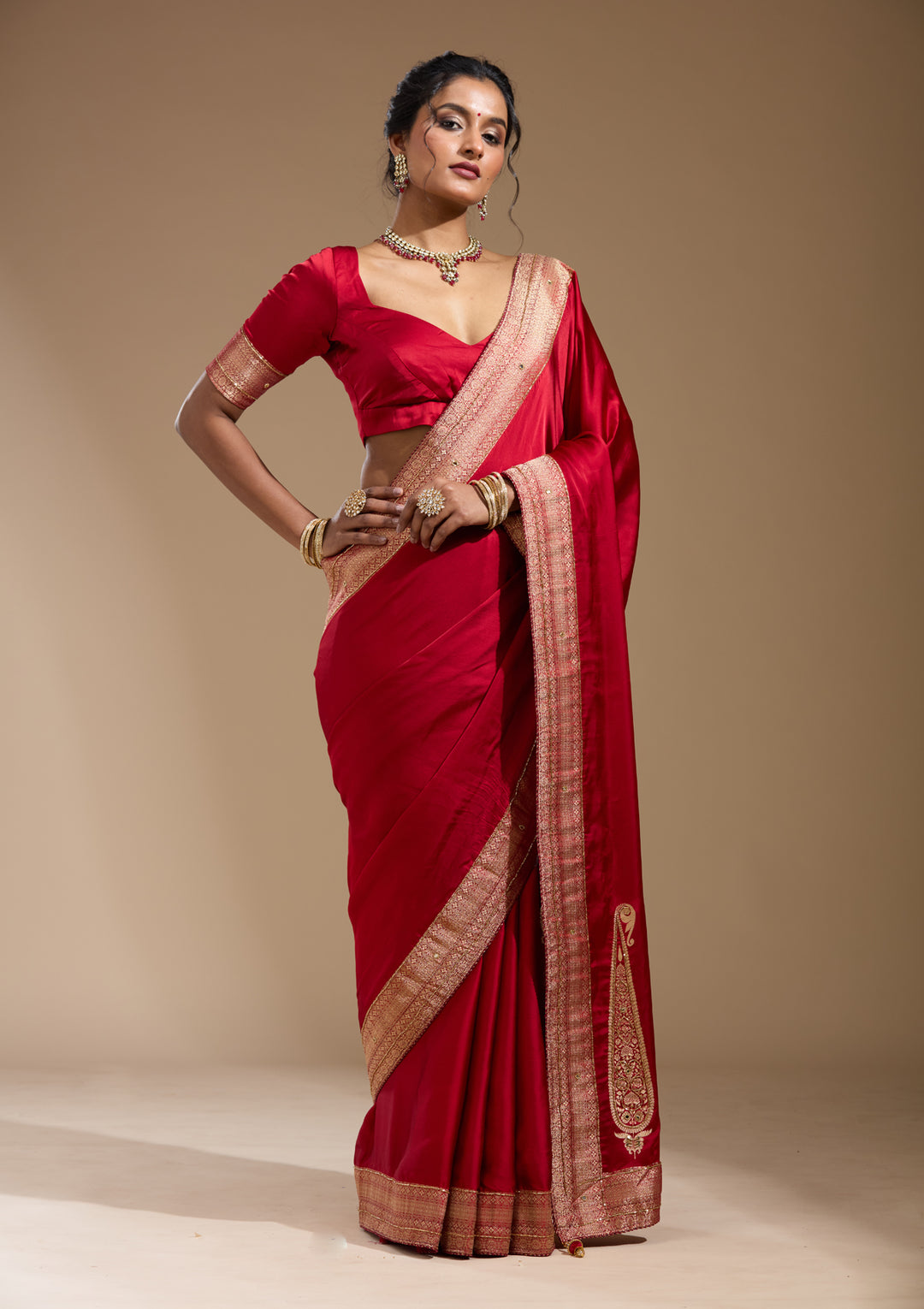 Maroon Silk Plain Cutdana Saree With Matching Blouse Piece