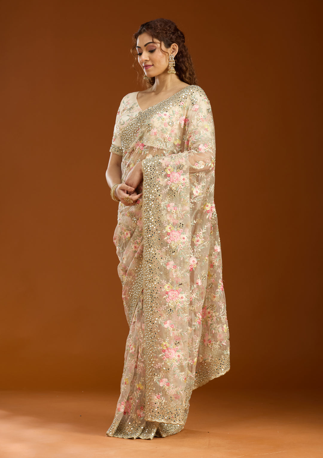 Cream Net Mirrorwork Saree With Matching Blouse Piece