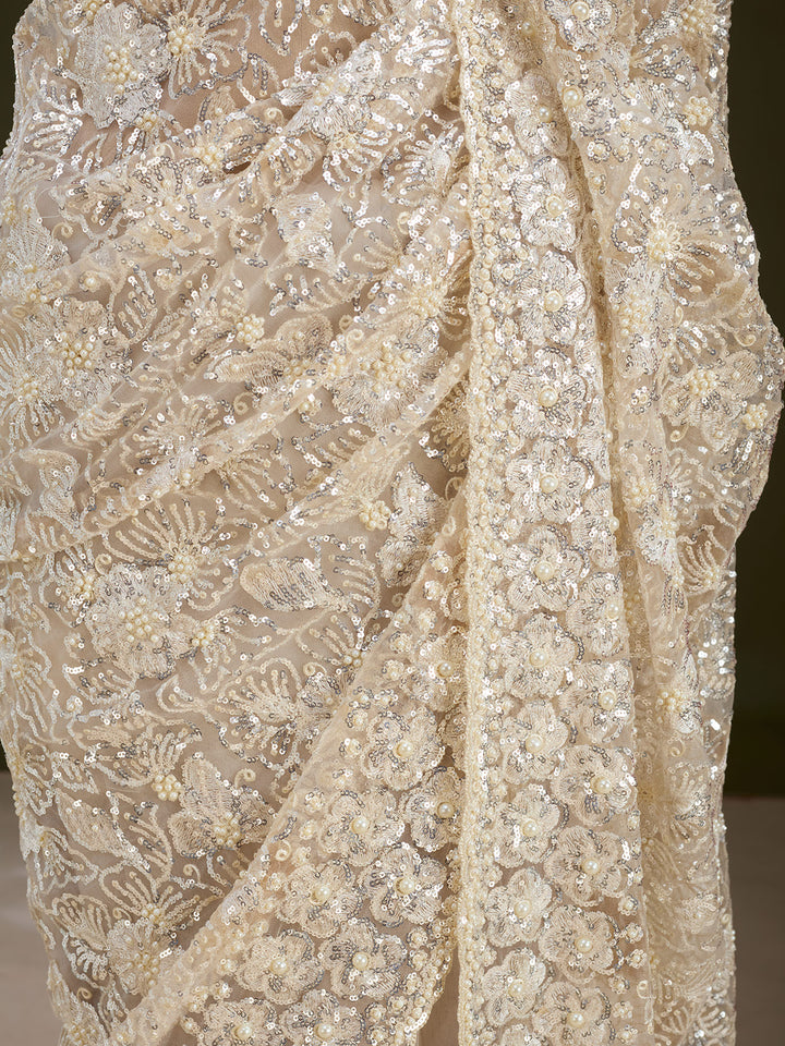 Cream Net Threadwork Saree With Matching Blouse Piece