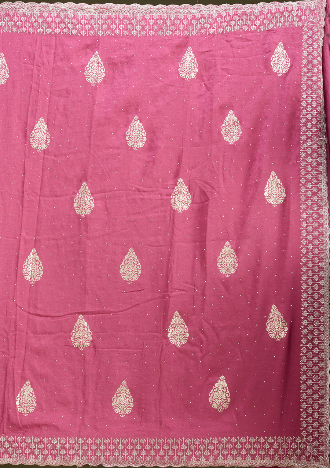 Onion Pink Soft Raw Silk Floral Gold Zariwork Saree With Matching Blouse Piece