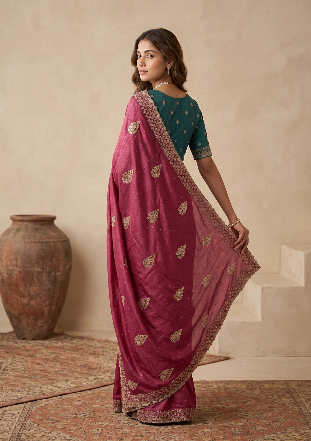 Onion Pink Soft Raw Silk Floral Gold Zariwork Saree With Matching Blouse Piece