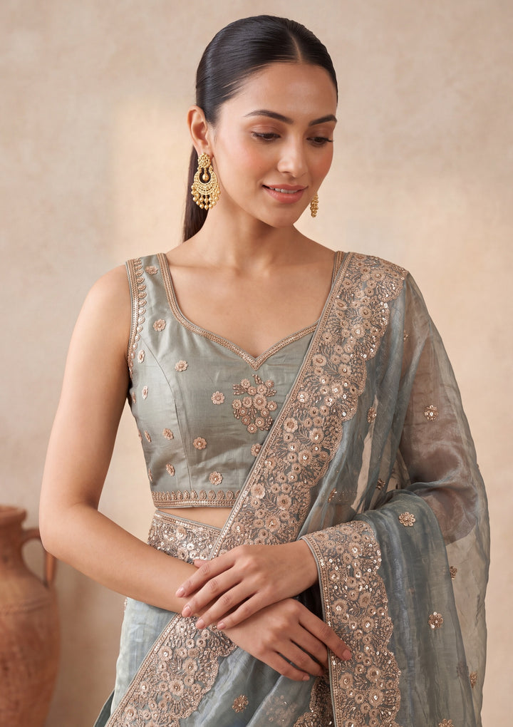 Light Grey Tissue  Threadwork Saree With Matching Blouse Piece
