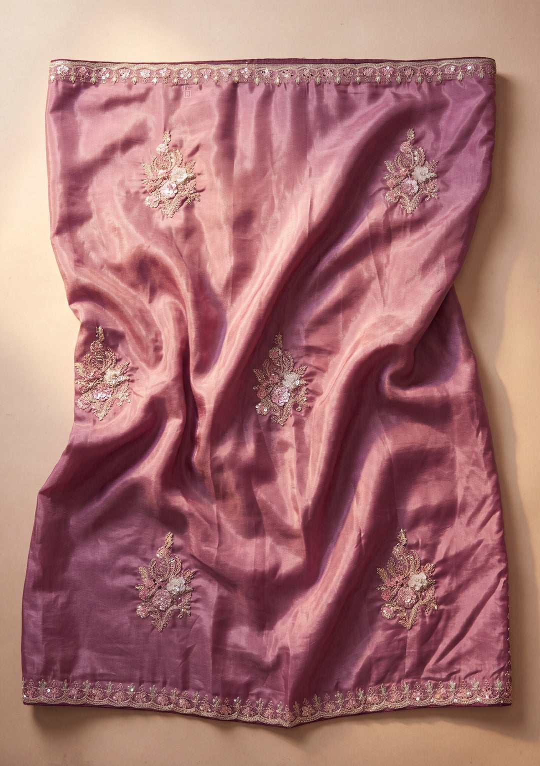 Dark Lavender Threadwork Crepe Saree With Matching Blouse Piece