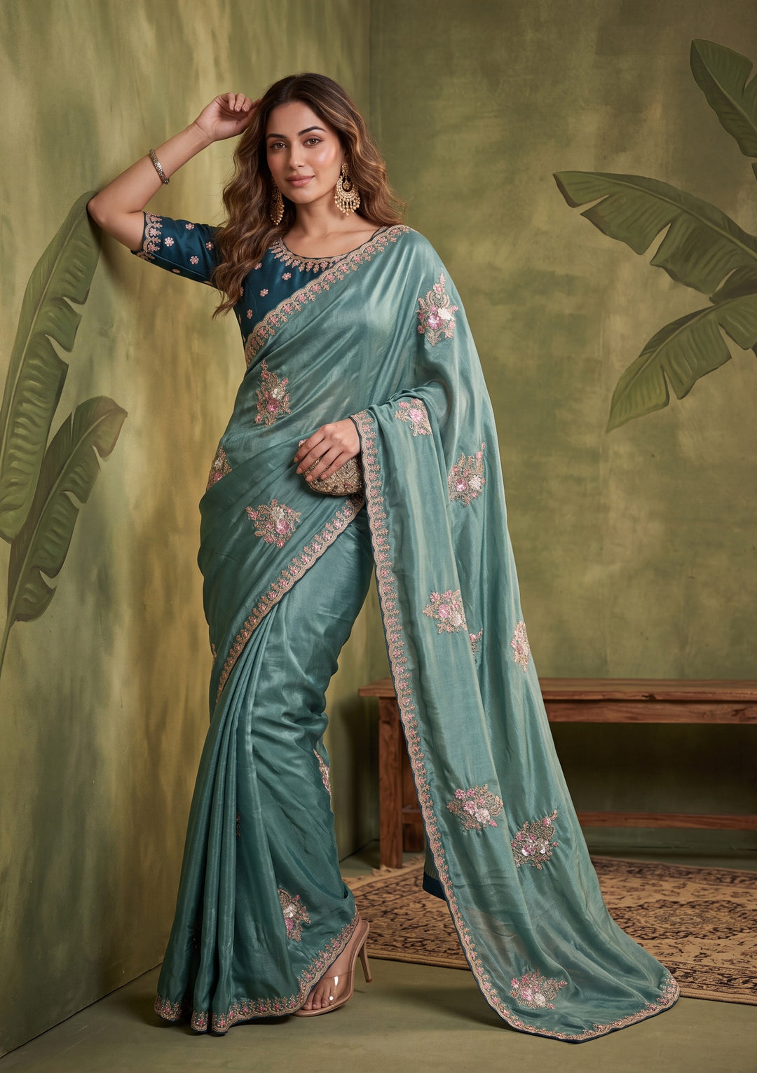 Sea Green Threadwork Crepe Saree With Matching Blouse Piece