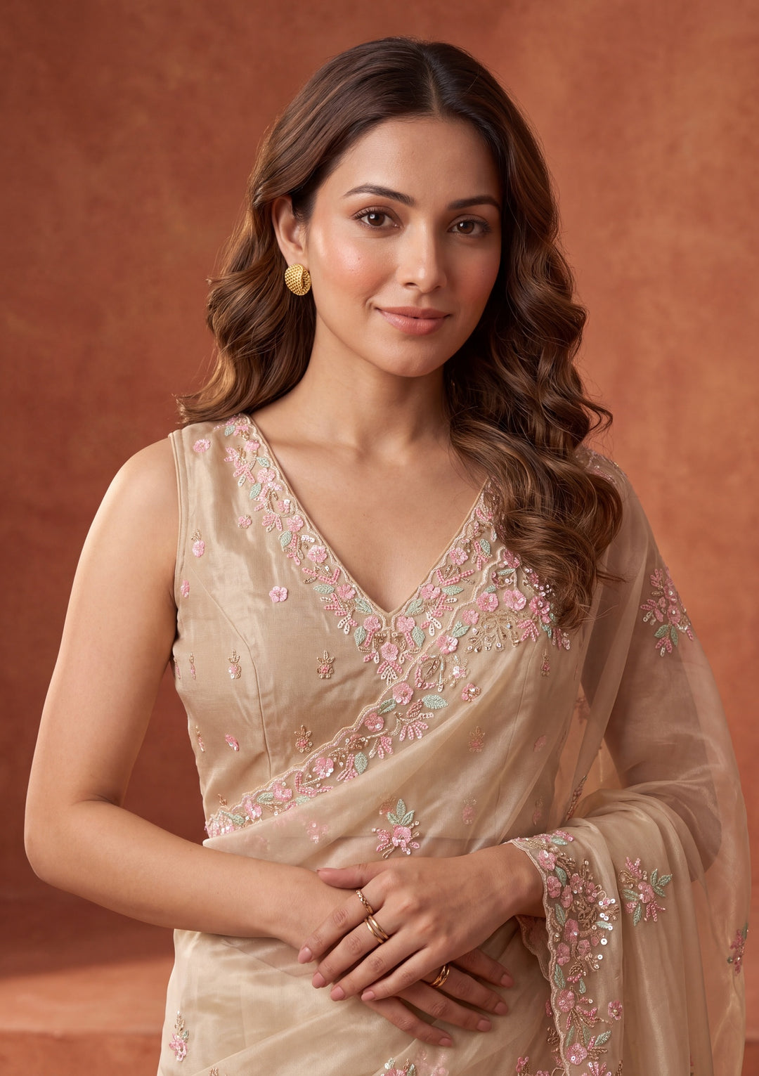 Off White Tissue Aariwork Saree With Matching Blouse Piece