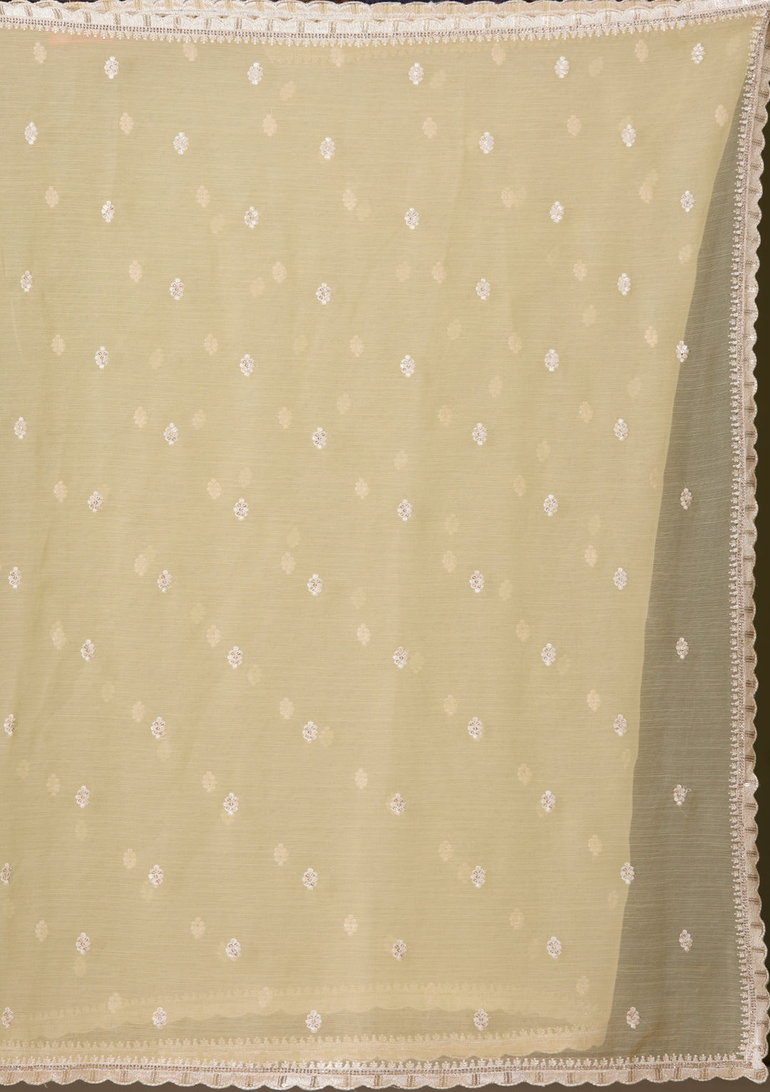 Yellow Chiffon Threadwork Saree With Matching Blouse Piece