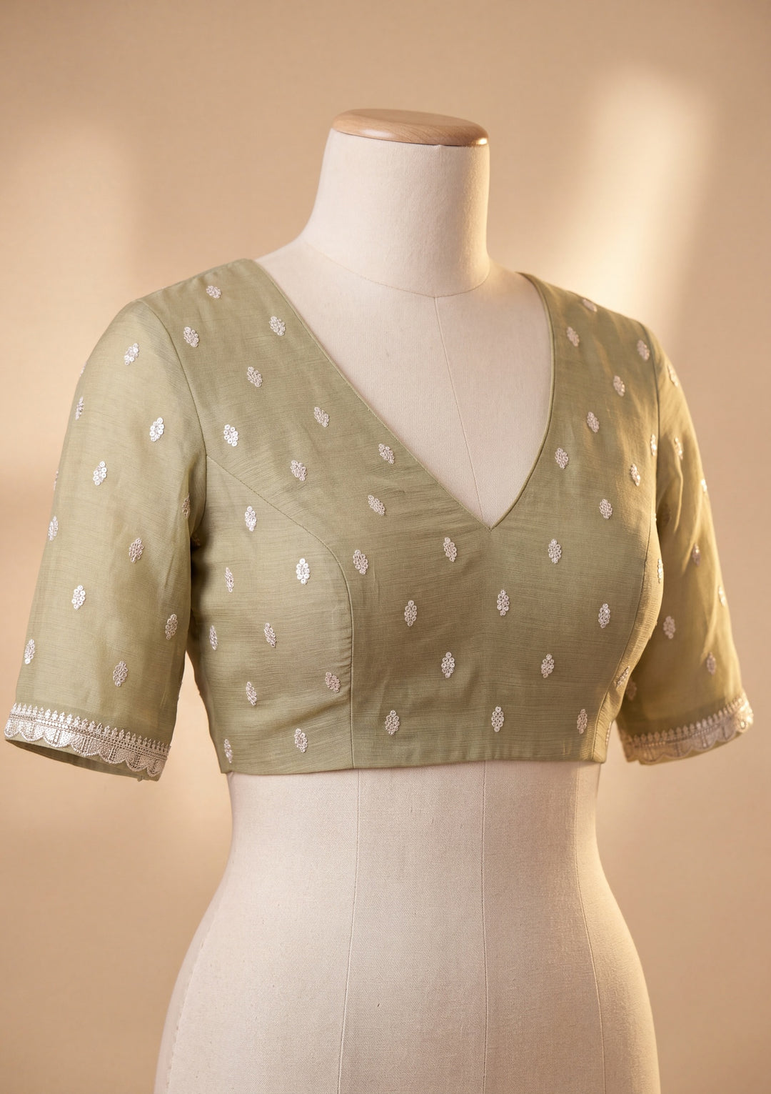 Yellow Chiffon Threadwork Saree With Matching Blouse Piece