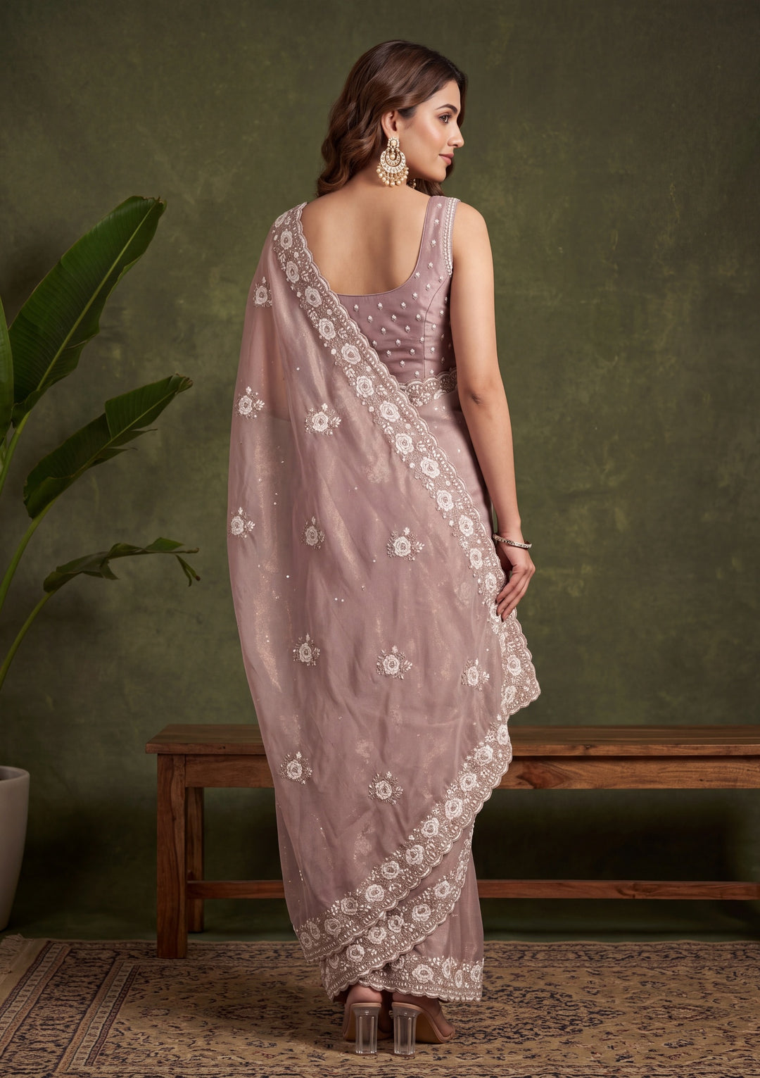 Mauve Georgette Threadwork Saree With Matching Blouse Piece