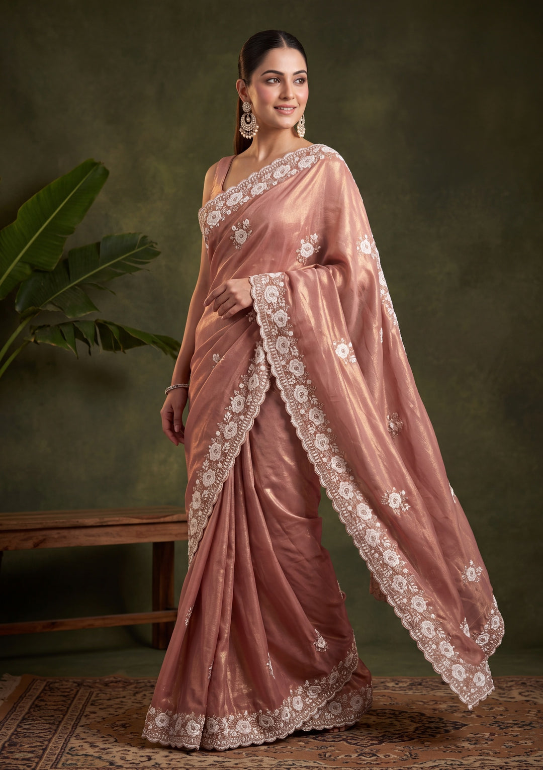 Onion Pink Georgette Threadwork Saree With Matching Blouse Piece