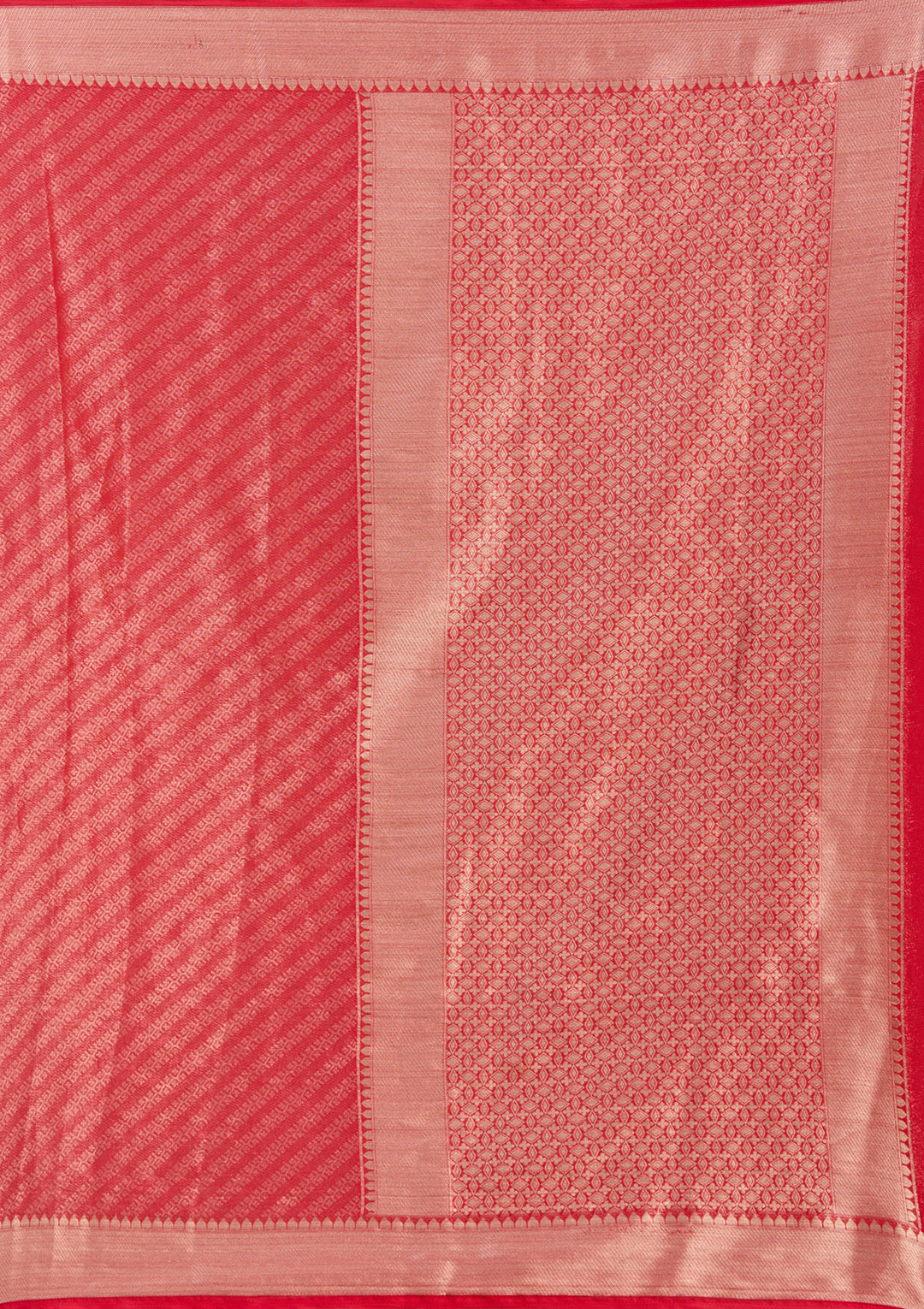 Red Georgette Banarasi Gold Zariwork Saree With Matching Blouse Piece