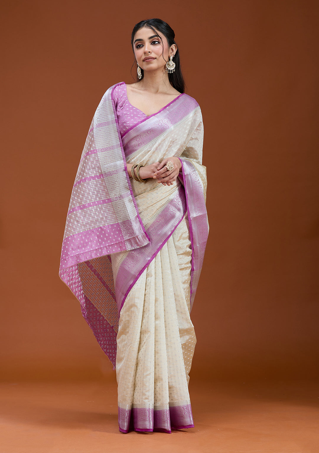 Off White Silk Buti Gold Zariwork Saree With Matching Blouse Piece