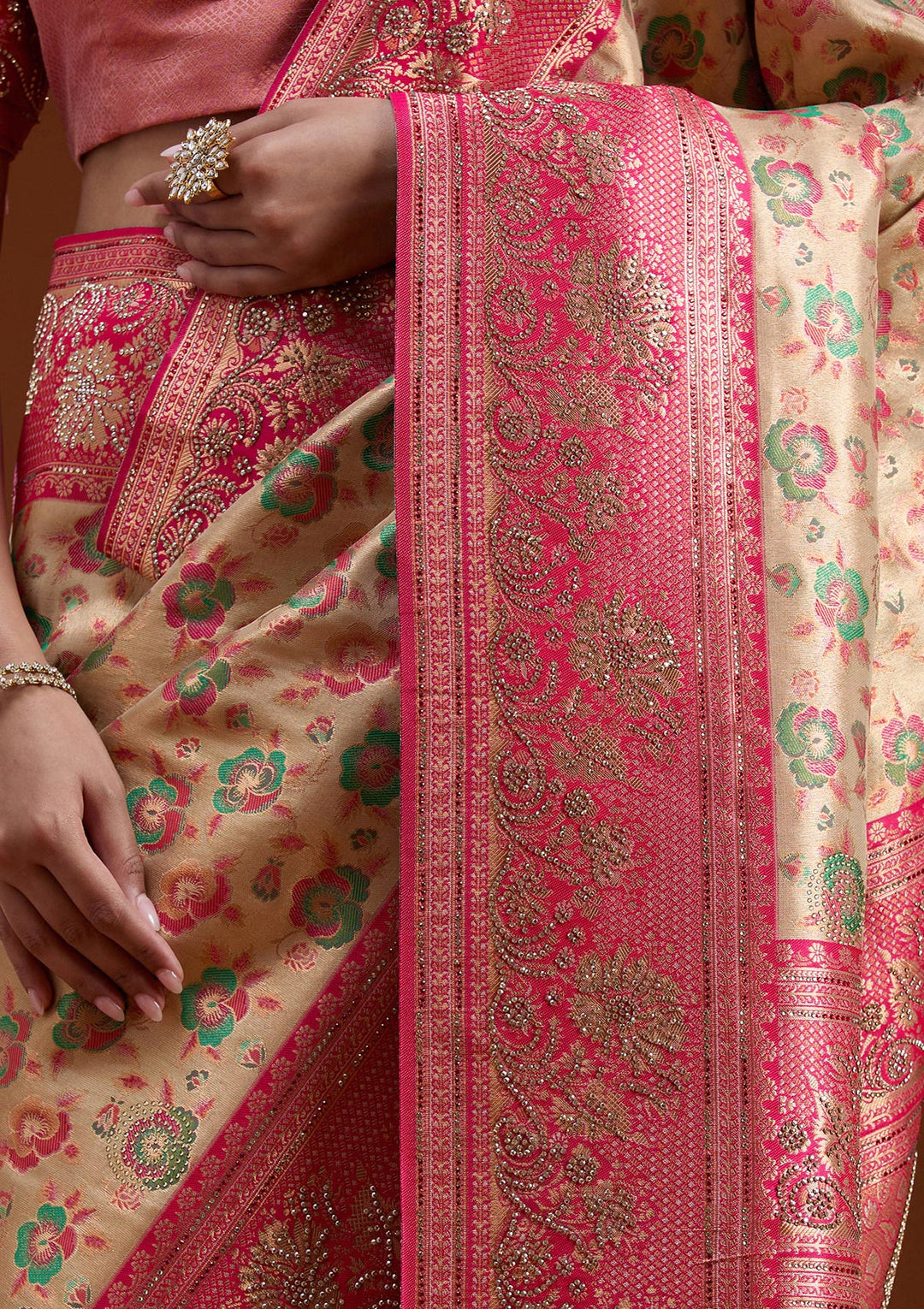 Beige Silk Jaal Printed Saree With Matching Blouse Piece