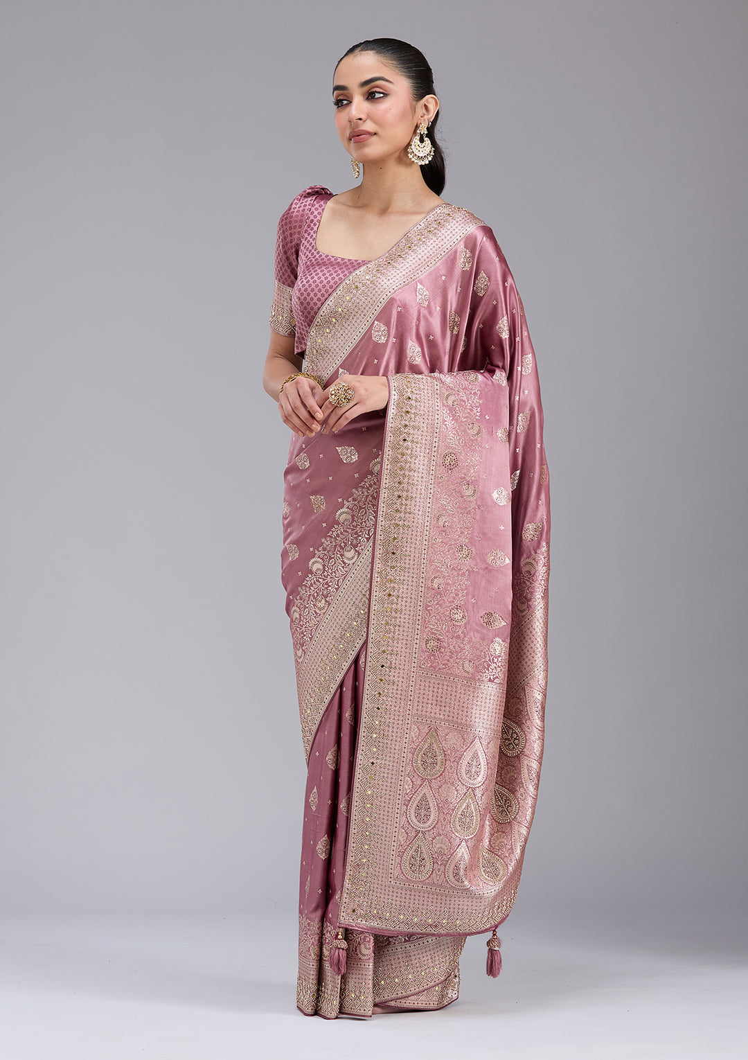 Mauve Silk Buti Mirrorwork Saree With Matching Blouse Piece
