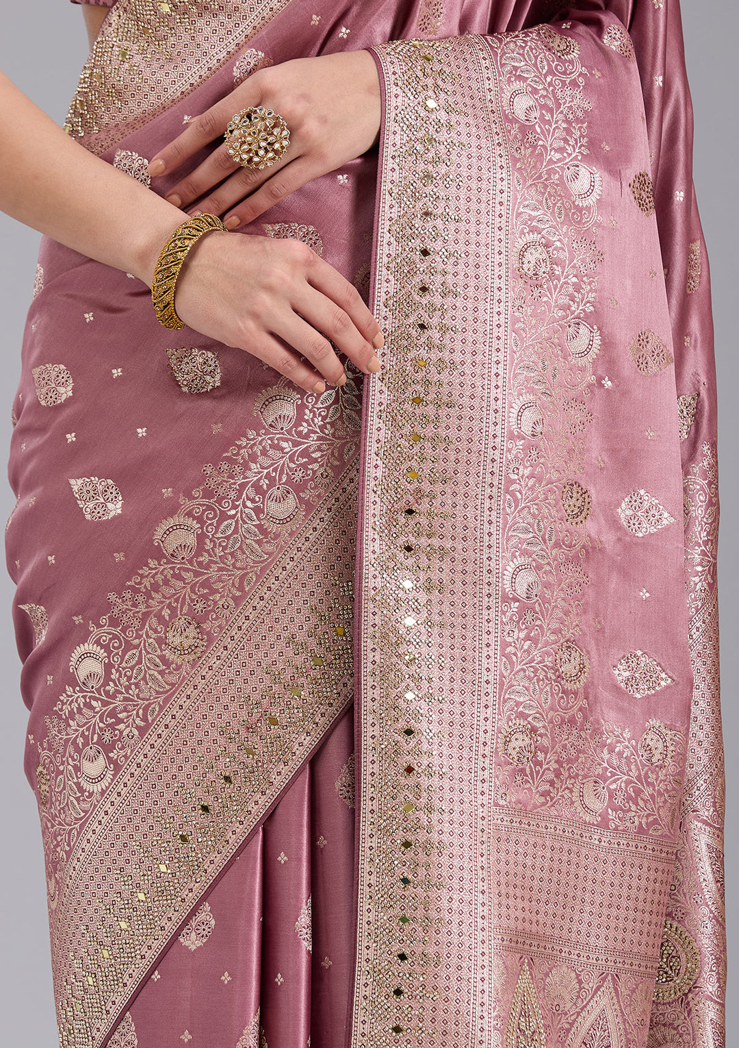 Mauve Silk Buti Mirrorwork Saree With Matching Blouse Piece