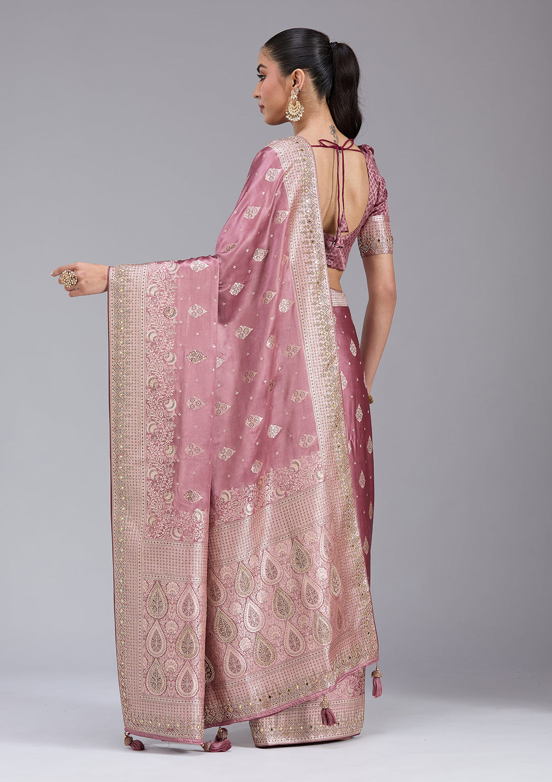 Mauve Silk Buti Mirrorwork Saree With Matching Blouse Piece