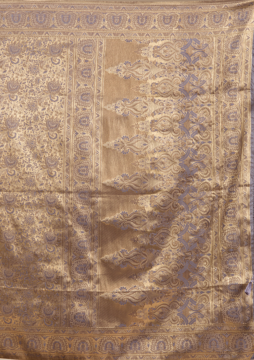 Lavender Silk Jaal Zariwork Saree With Matching Blouse Piece