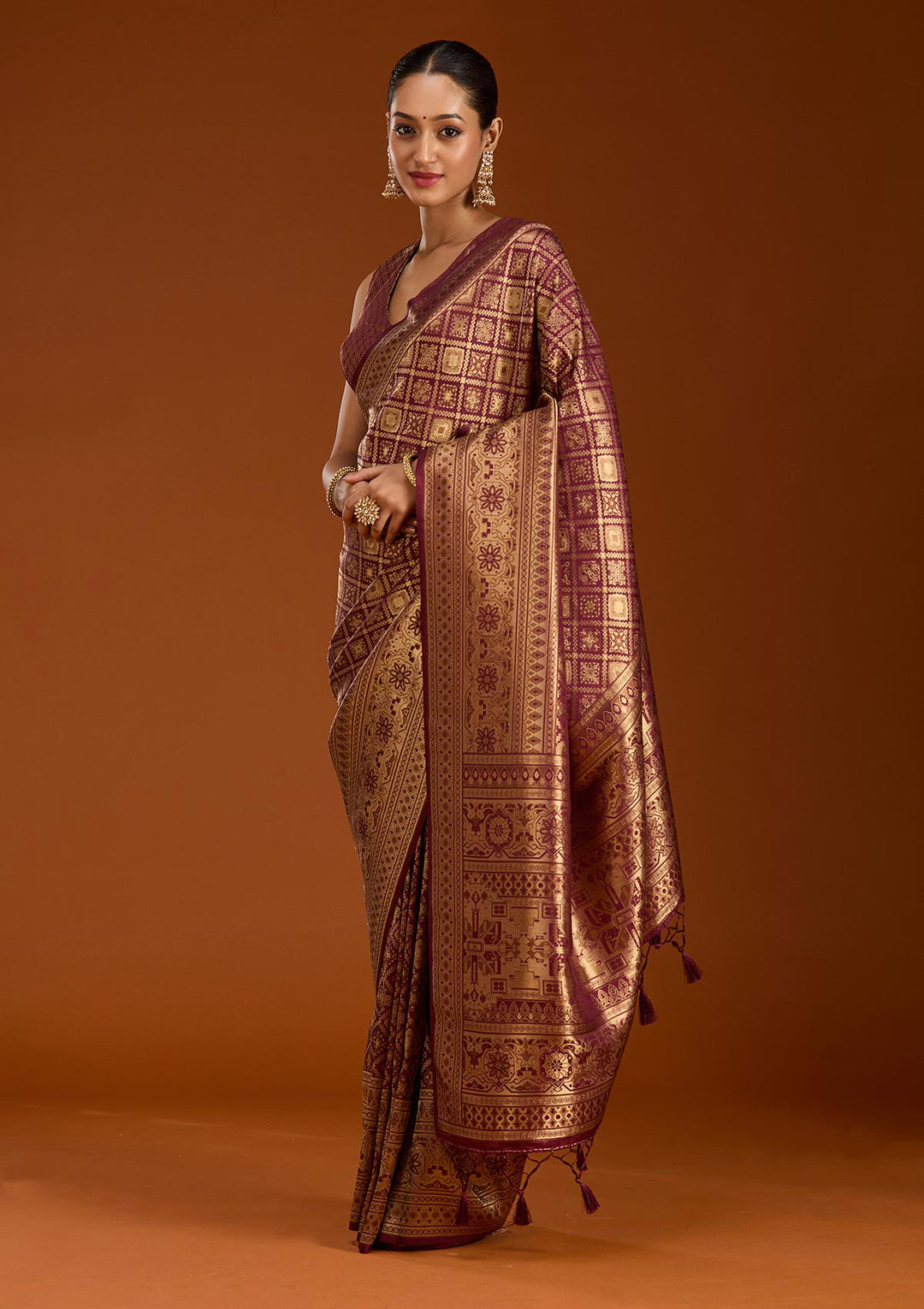 Maroon Silk Jaal Zariwork Saree With Matching Blouse Piece