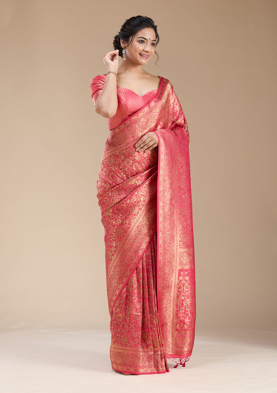 Red Silk Jaal Zariwork Saree With Matching Blouse Piece