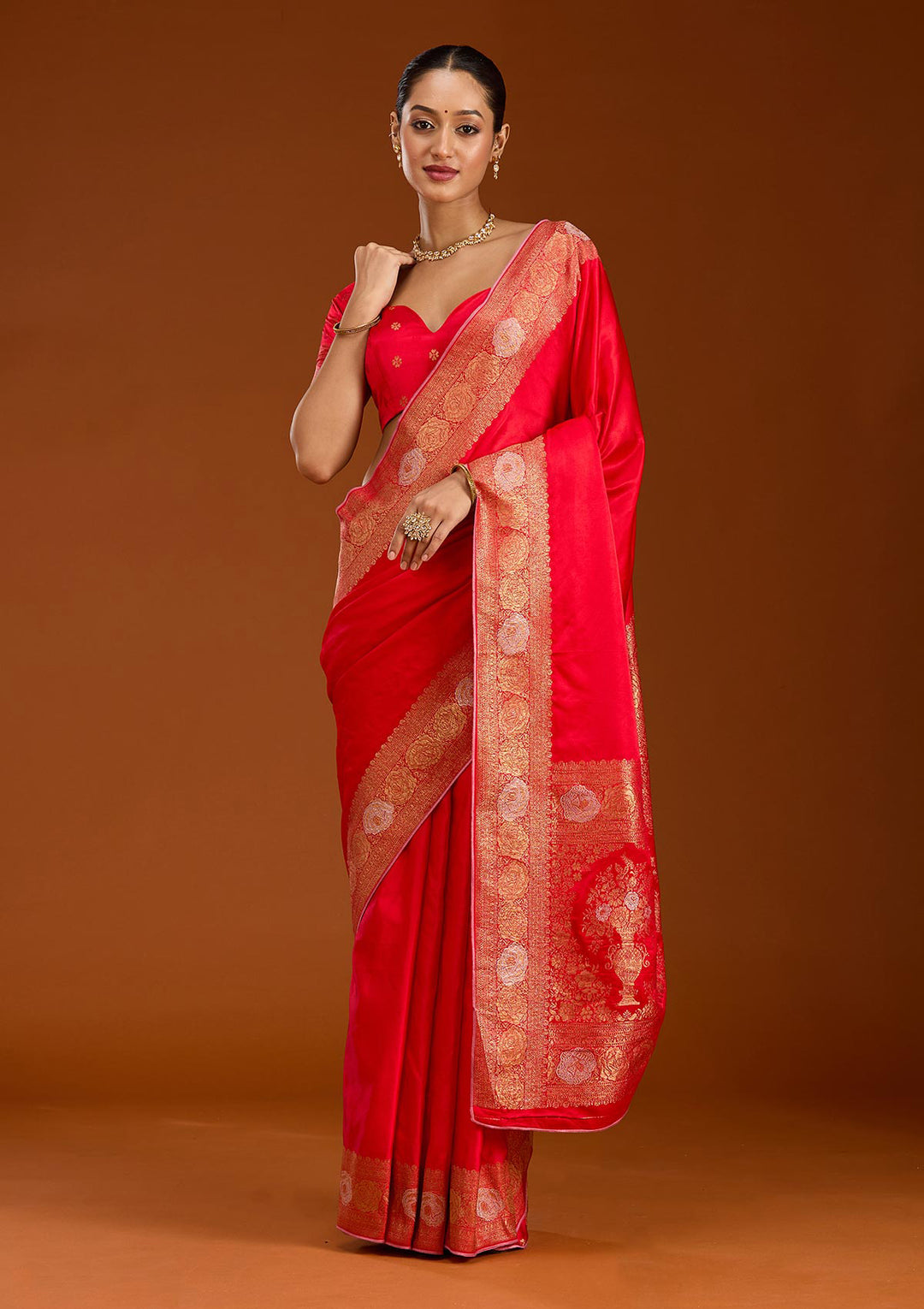 Red Silk Plain Zariwork Saree With Matching Blouse Piece