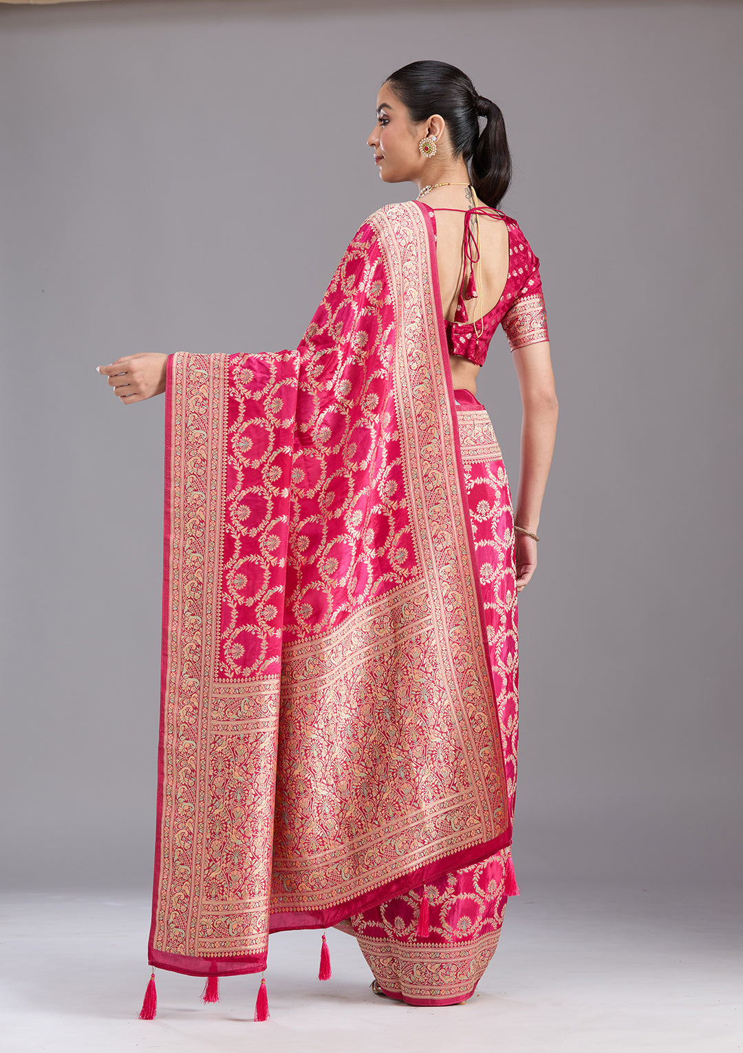 Rani Pink Silk Jaal Saree With Matching Blouse Piece