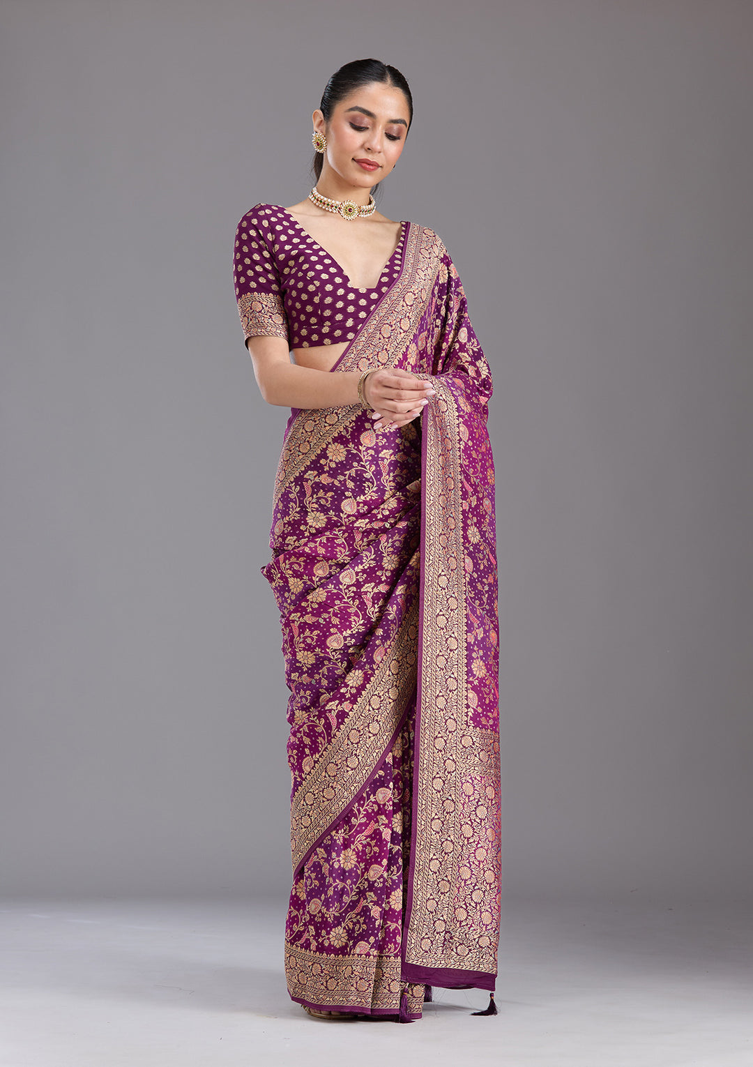 Purple Crepe Jaal Gold Zariwork Saree With Matching Blouse Piece