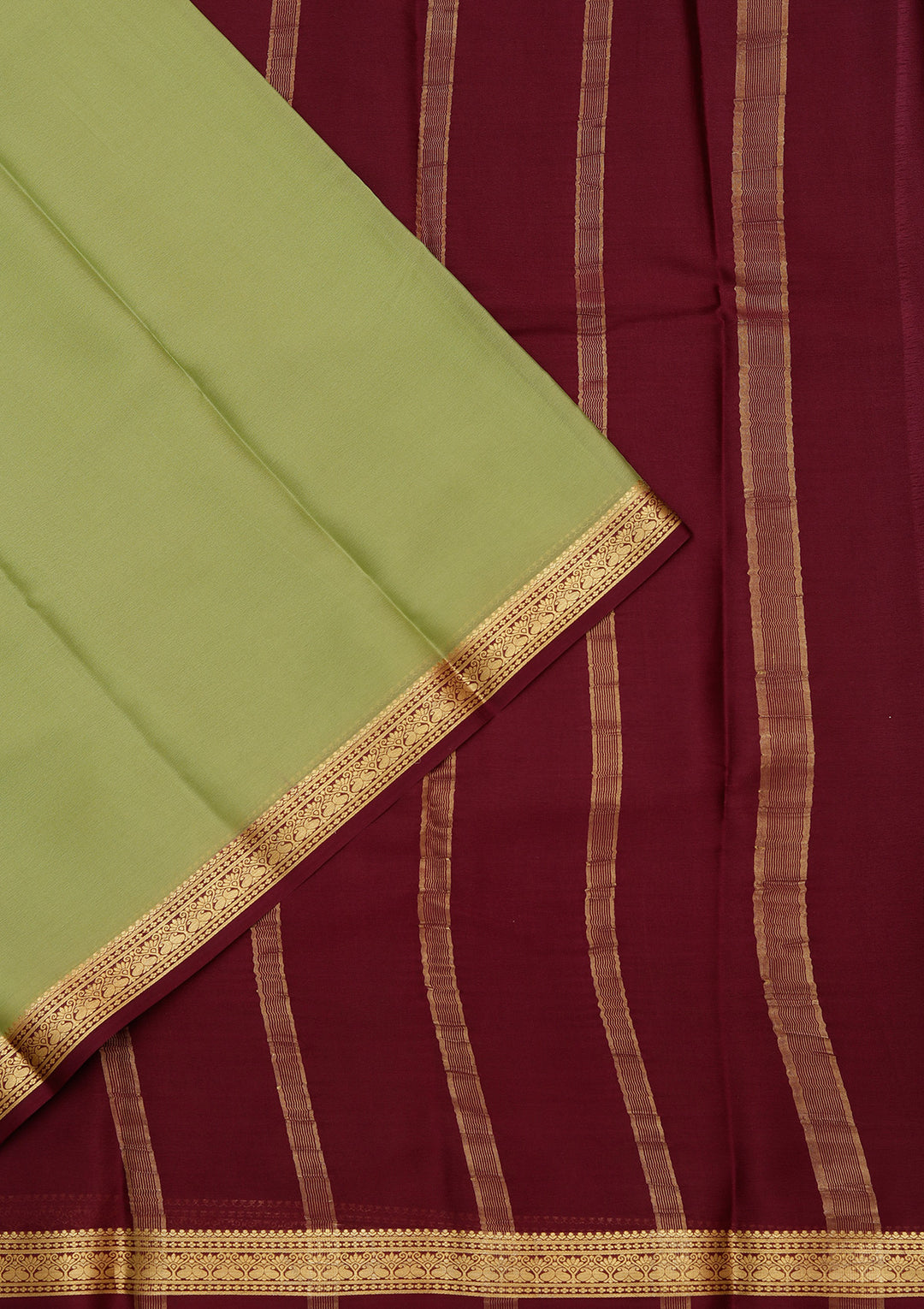 Pista Green Crepe Plain Saree With Matching Blouse Piece