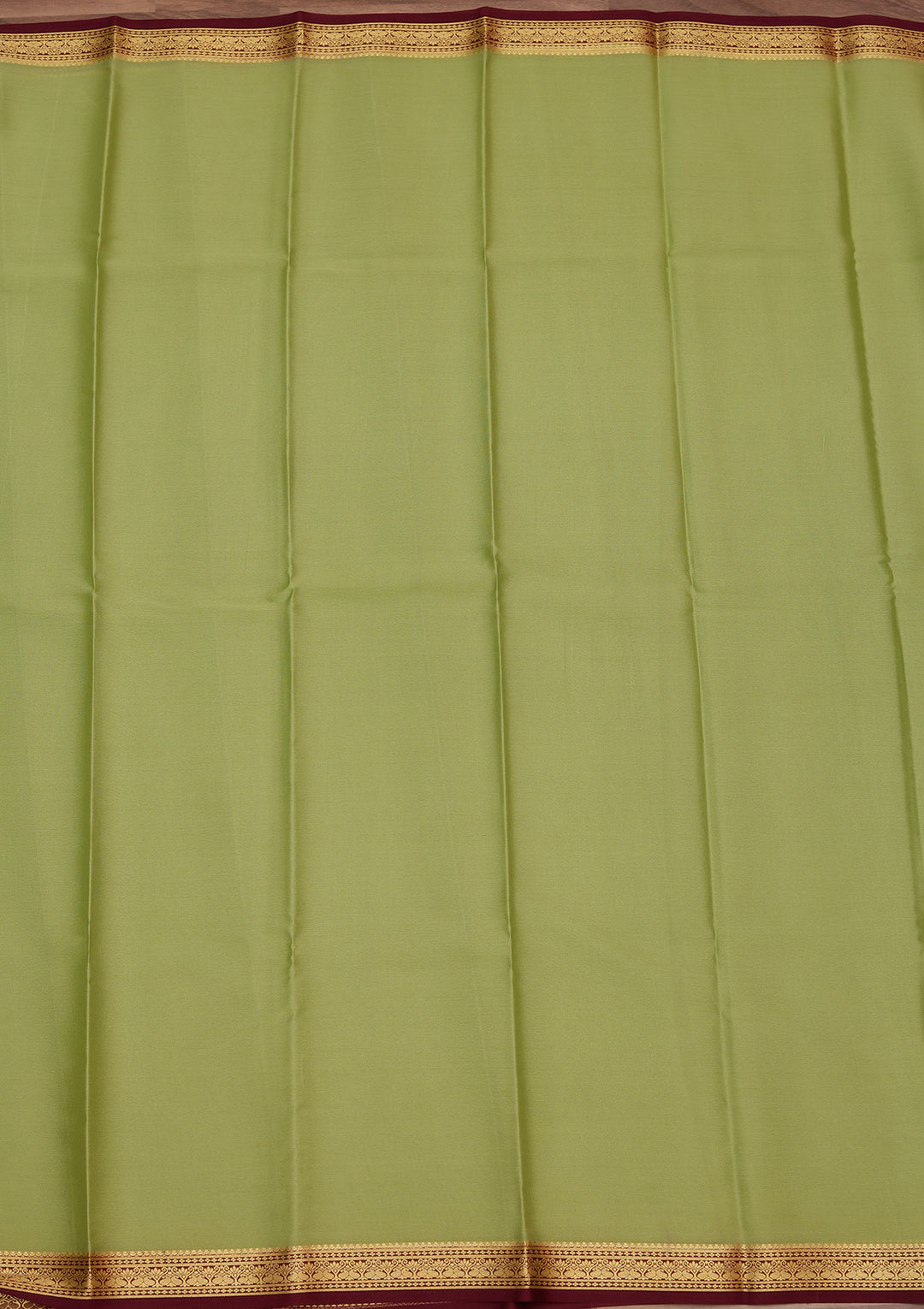Pista Green Crepe Plain Saree With Matching Blouse Piece