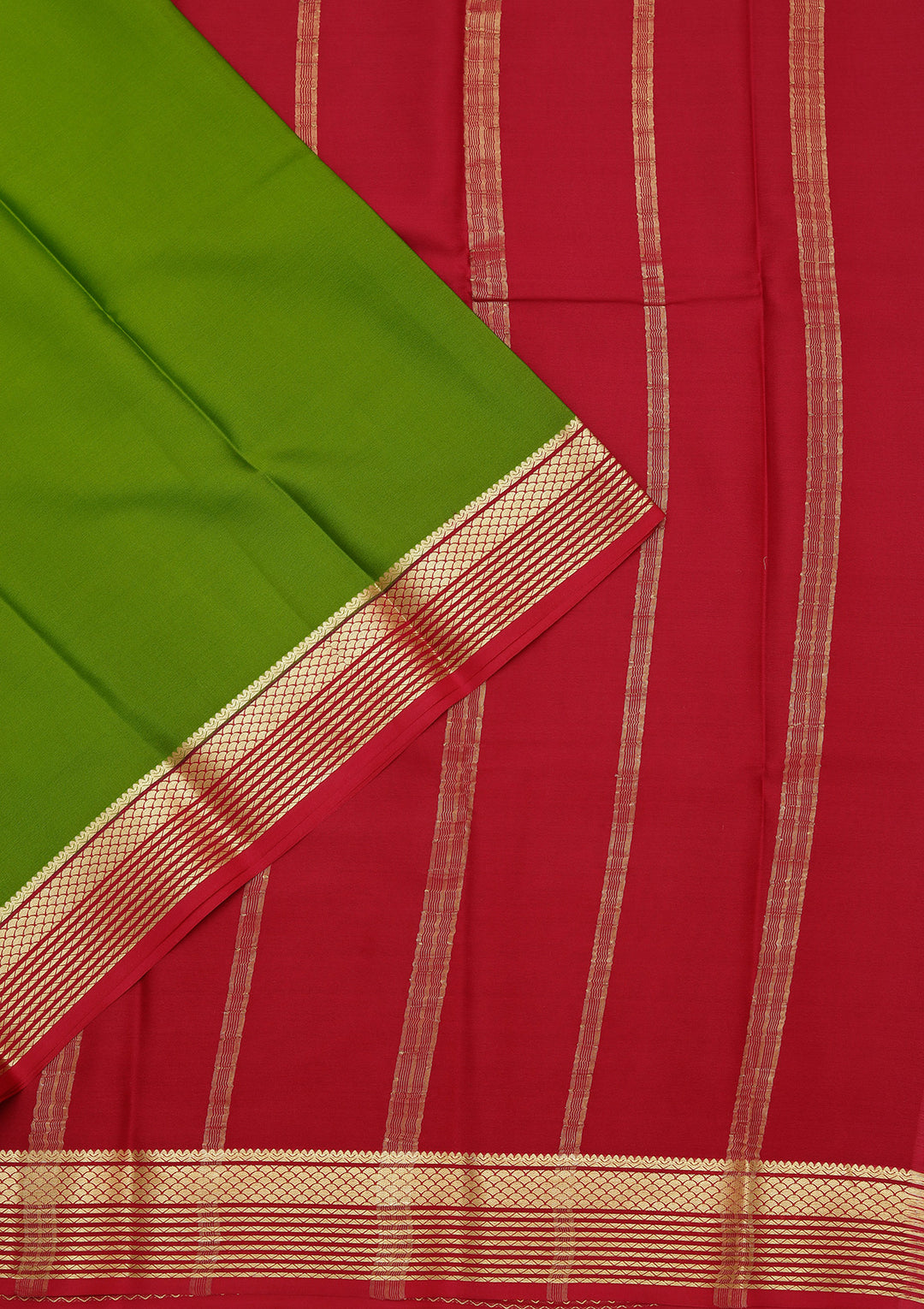 Parrot Green Crepe Plain Saree With Matching Blouse Piece
