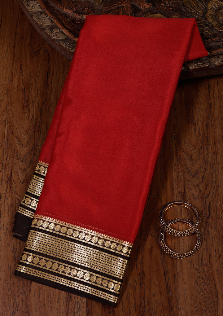 Red Crepe Plain Saree With Matching Blouse Piece