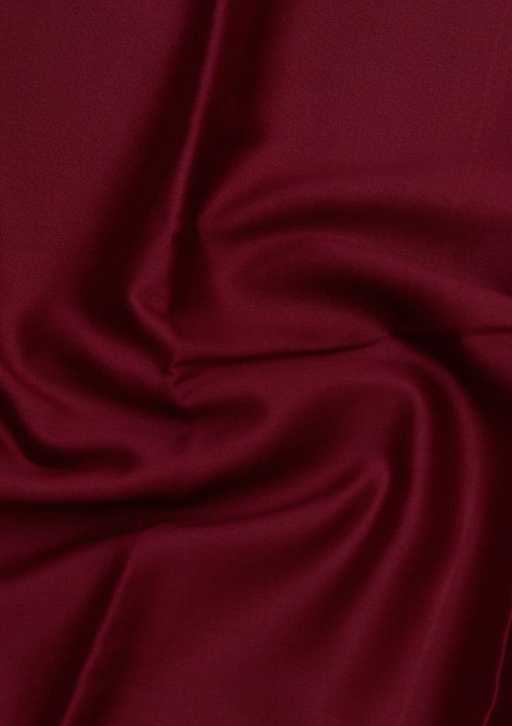 Wine Crepe Plain Saree With Matching Blouse Piece