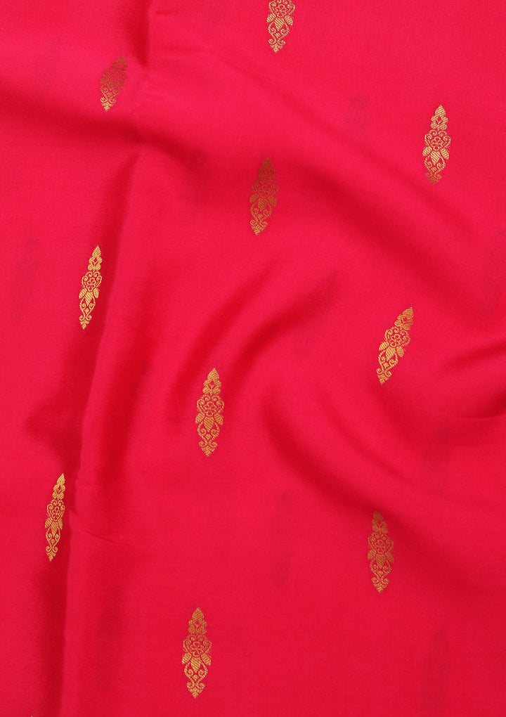 Rani Pink Crepe Buti Saree With Matching Blouse Piece