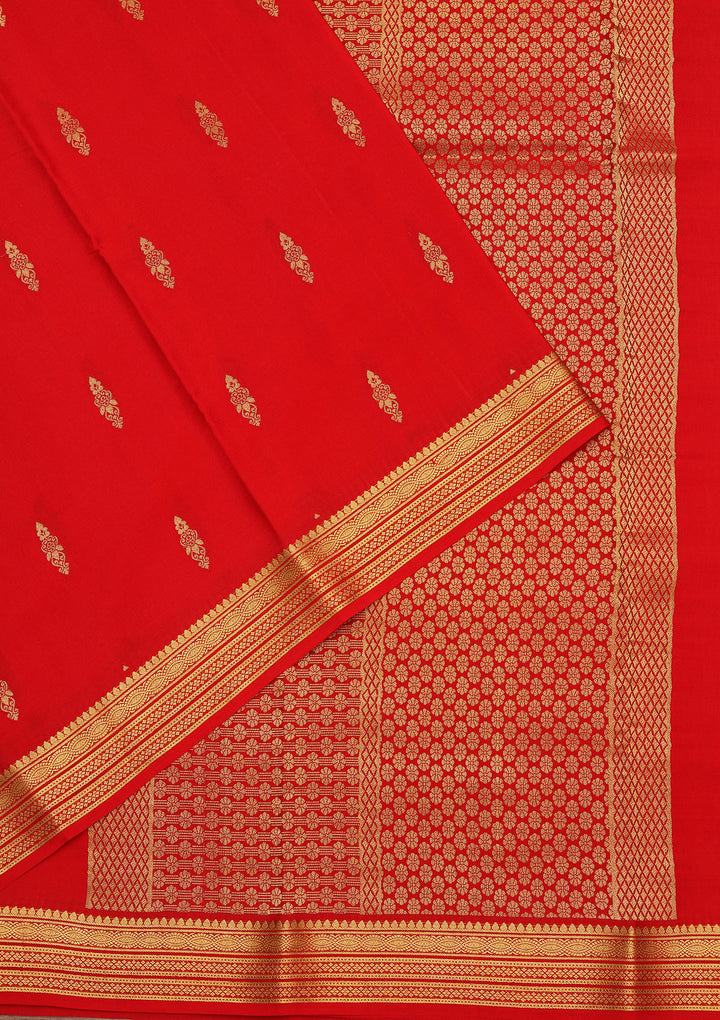 Red Crepe Buti Saree With Matching Blouse Piece