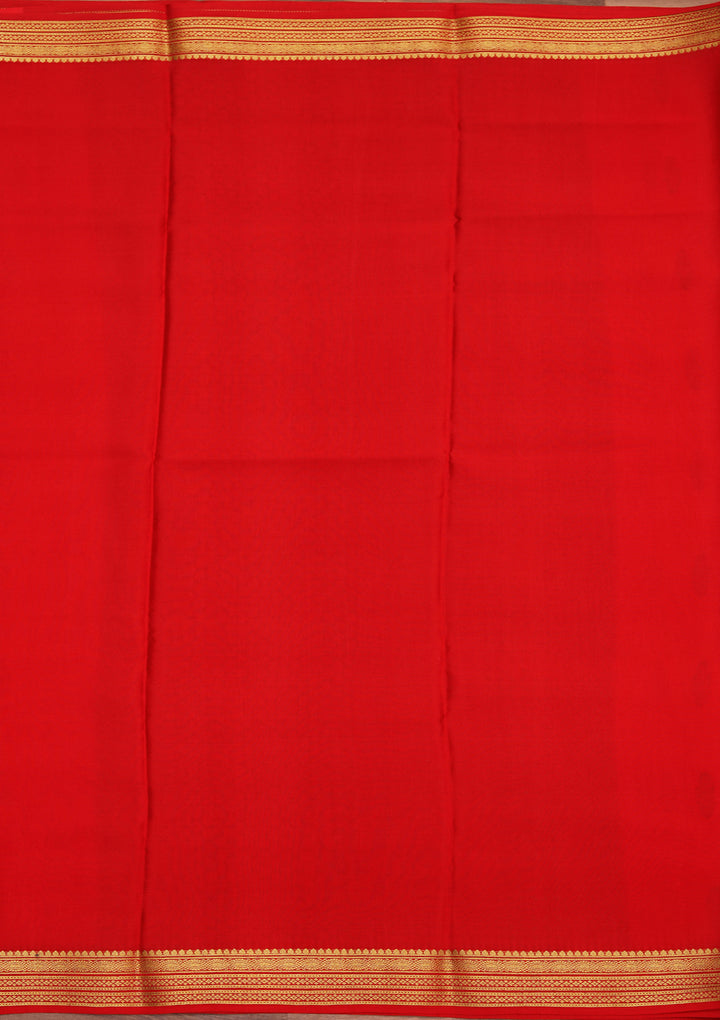 Red Crepe Buti Saree With Matching Blouse Piece