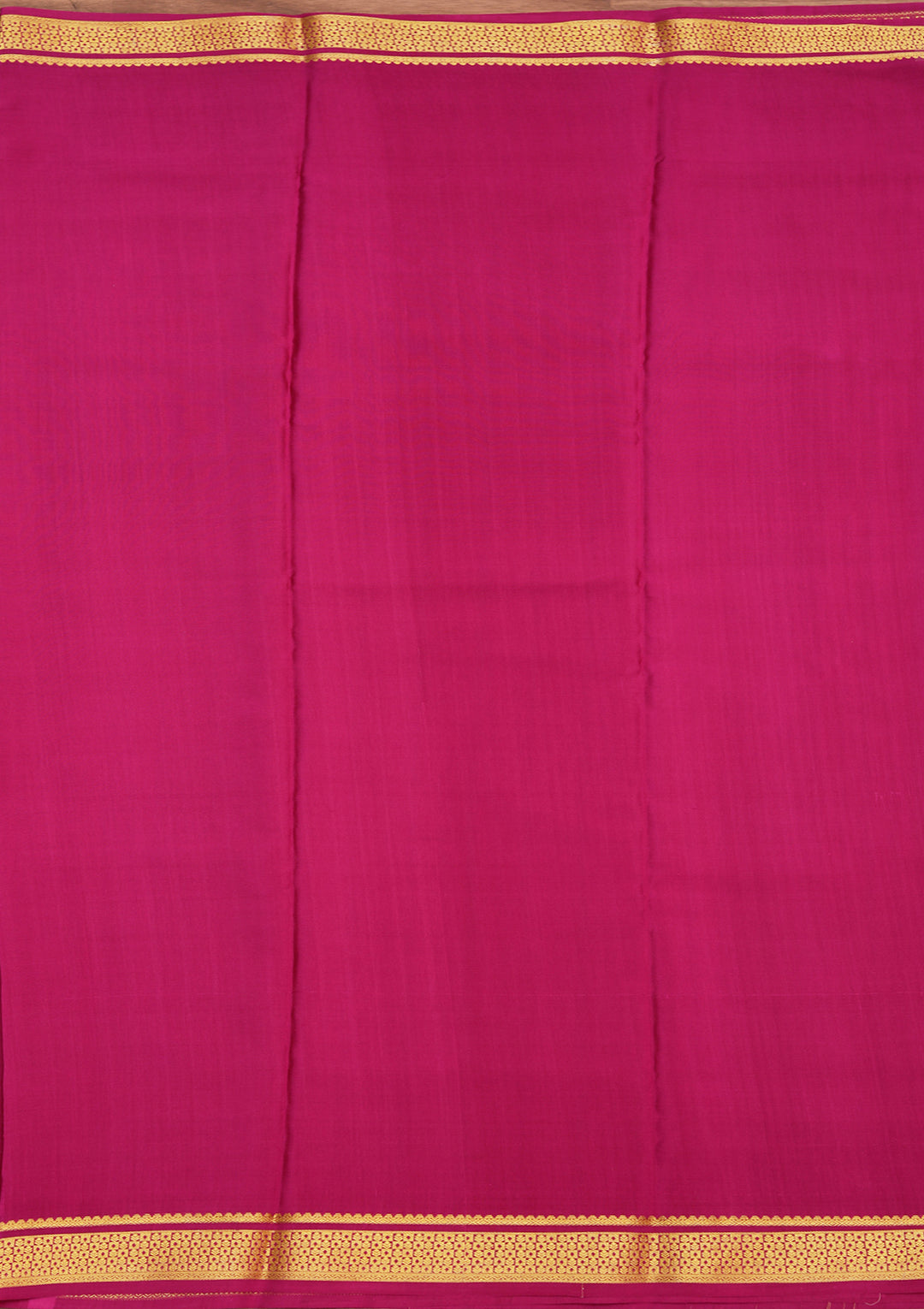 Purple Crepe Stripes Saree With Matching Blouse Piece