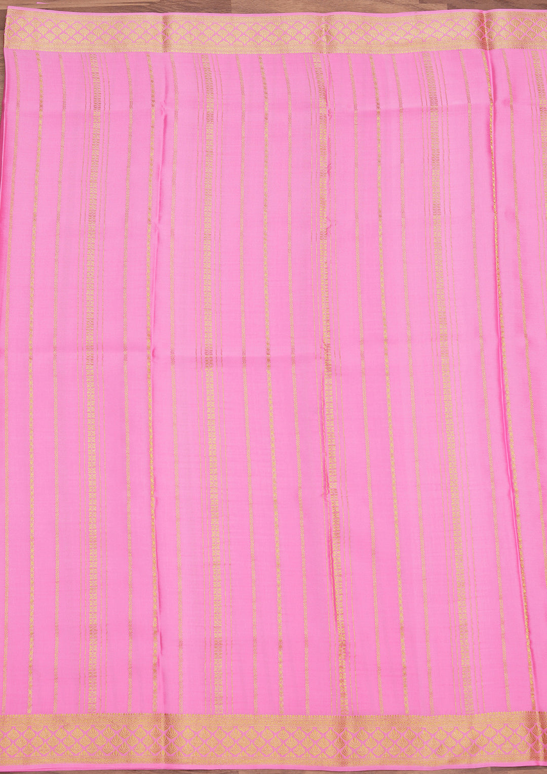 Pink Crepe Stripes Saree With Matching Blouse Piece