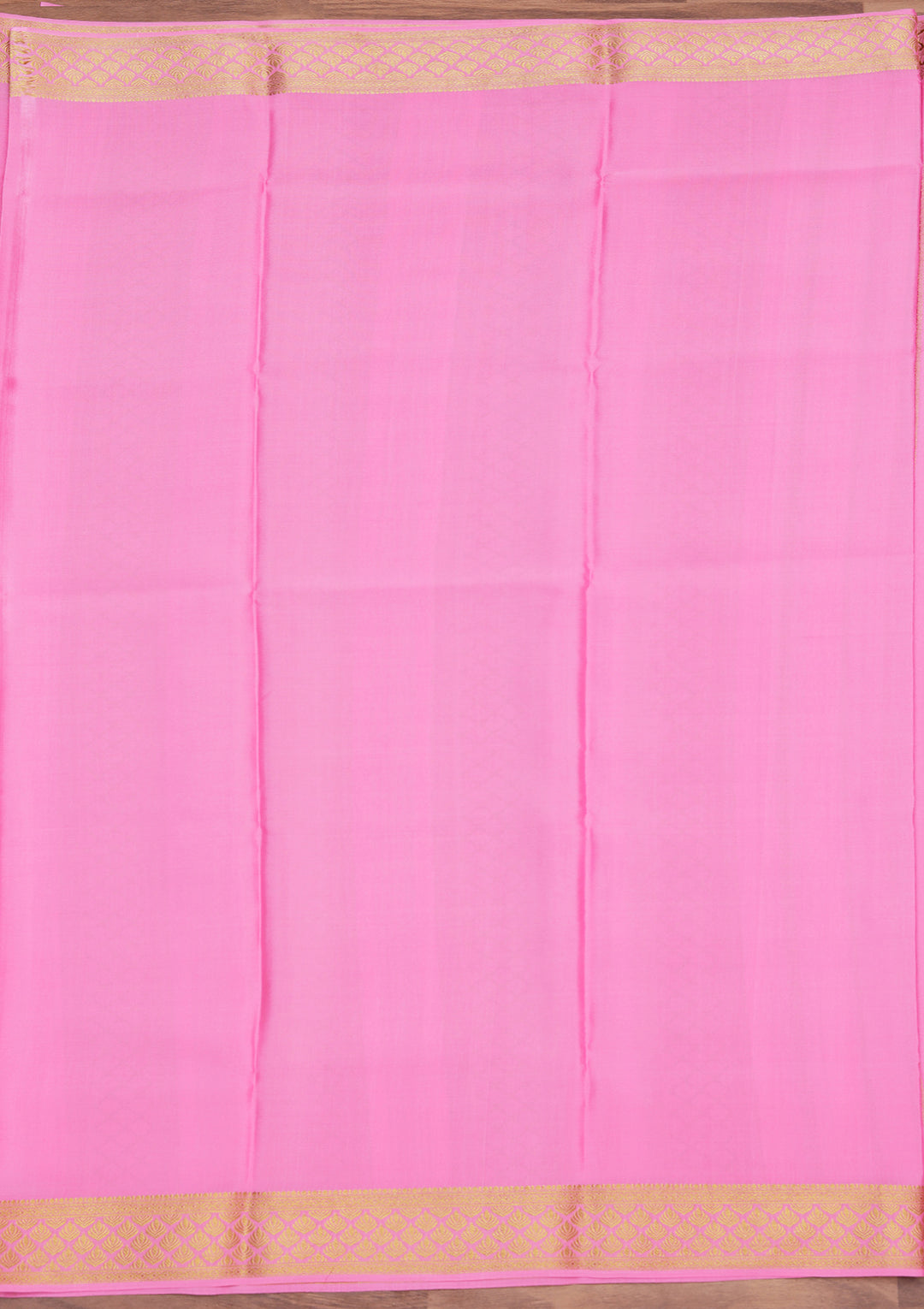 Pink Crepe Stripes Saree With Matching Blouse Piece