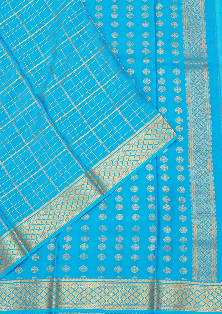 Blue Crepe Checks Saree With Matching Blouse Piece