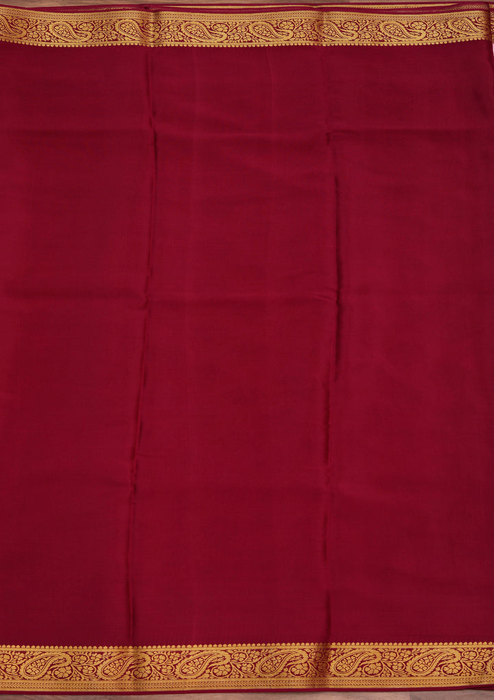 Onion Pink Crepe Buti Saree With Matching Blouse Piece