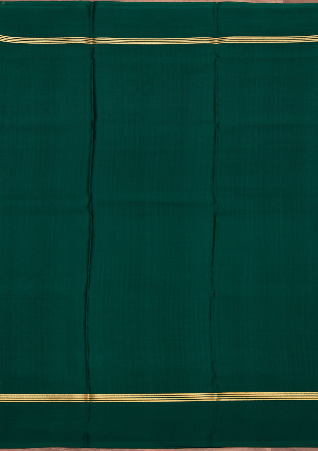 Rama Green Crepe Stripes Saree With Matching Blouse Piece