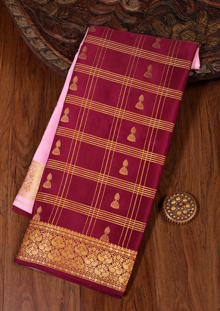 Pink Crepe Checks Saree With Matching Blouse Piece