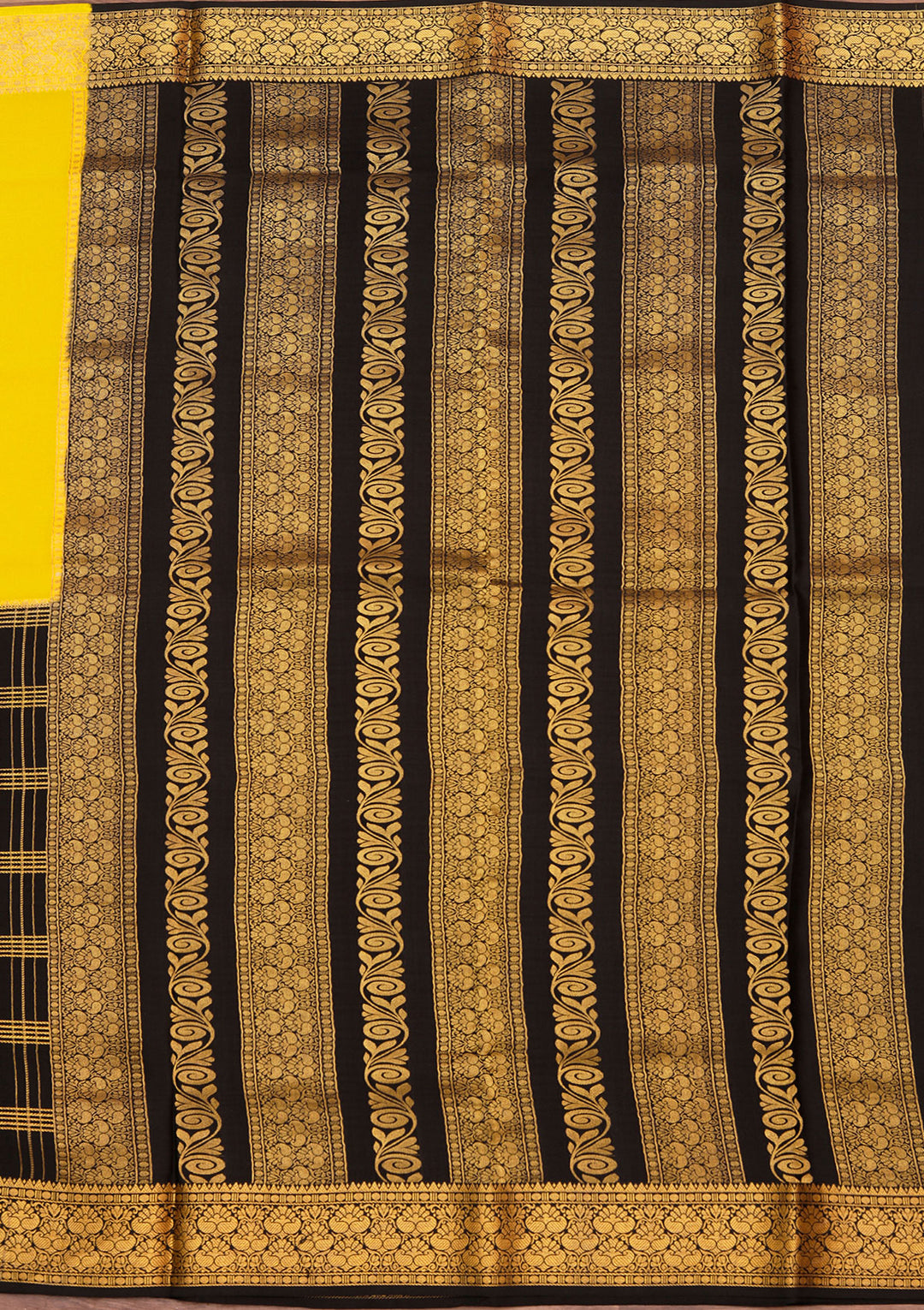 Yellow Crepe Checks Saree With Matching Blouse Piece