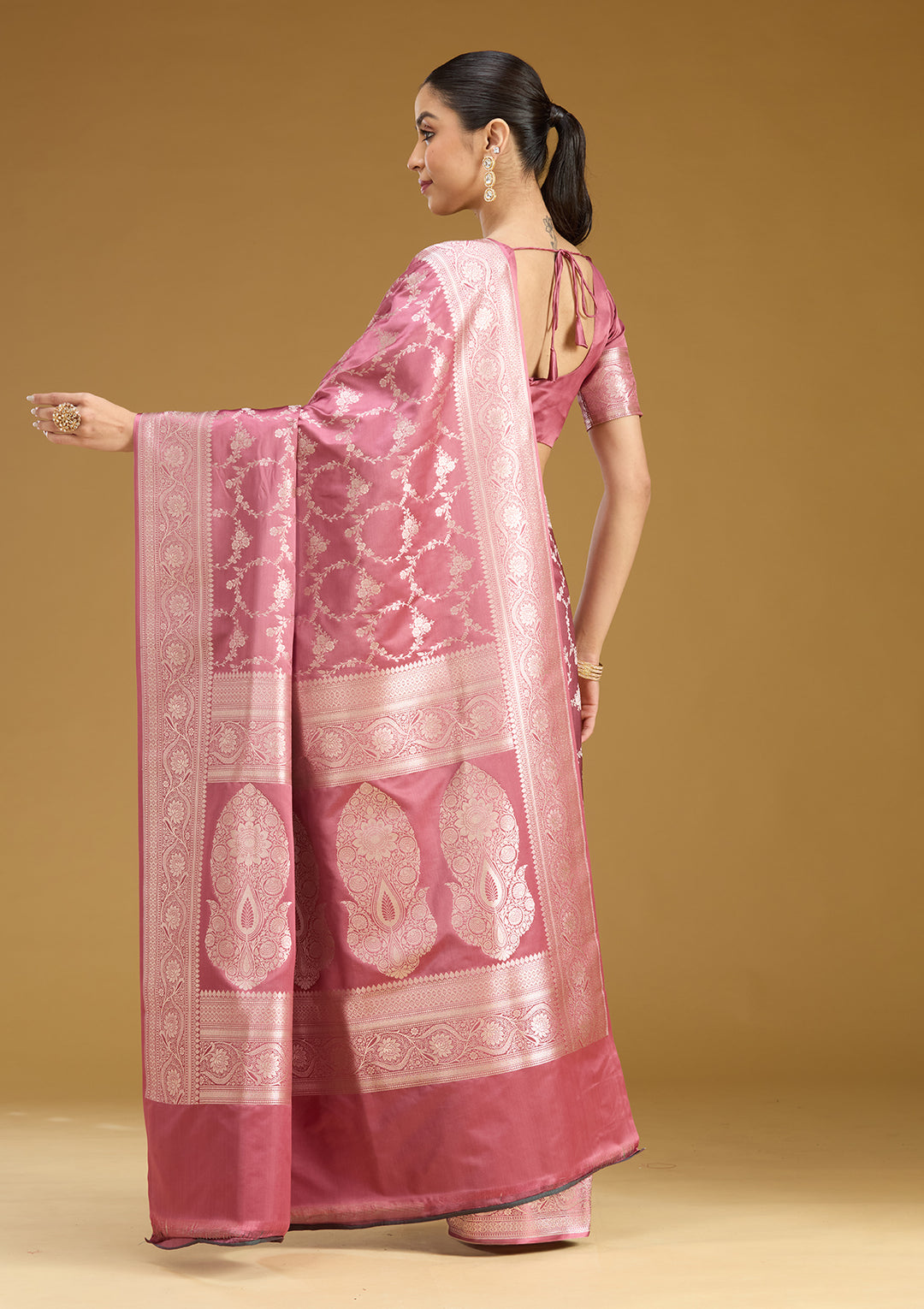 Mauve Silk Jaal Gold Zariwork Saree With Matching Blouse Piece